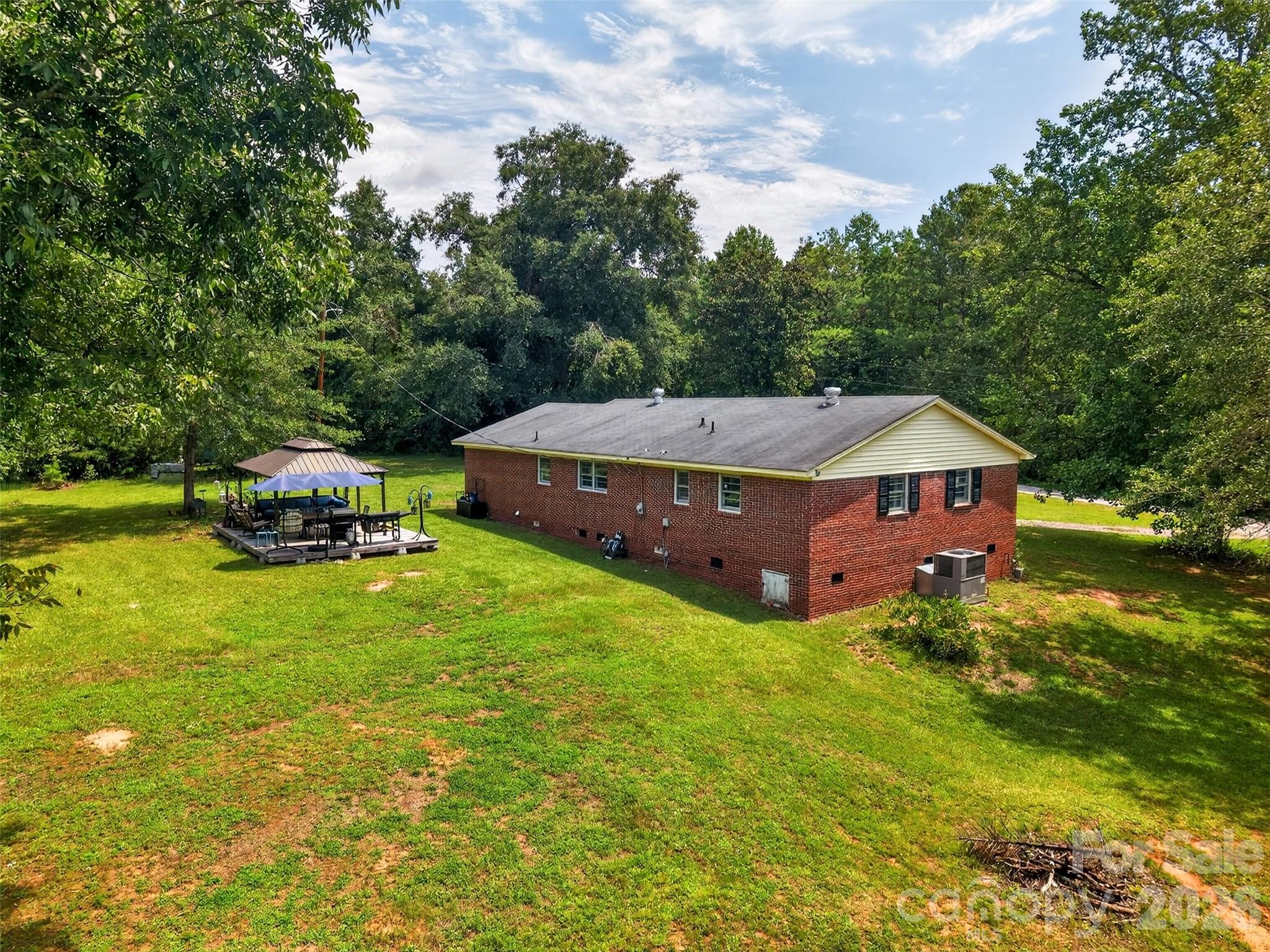 3116 Pilgrim Road — Chester