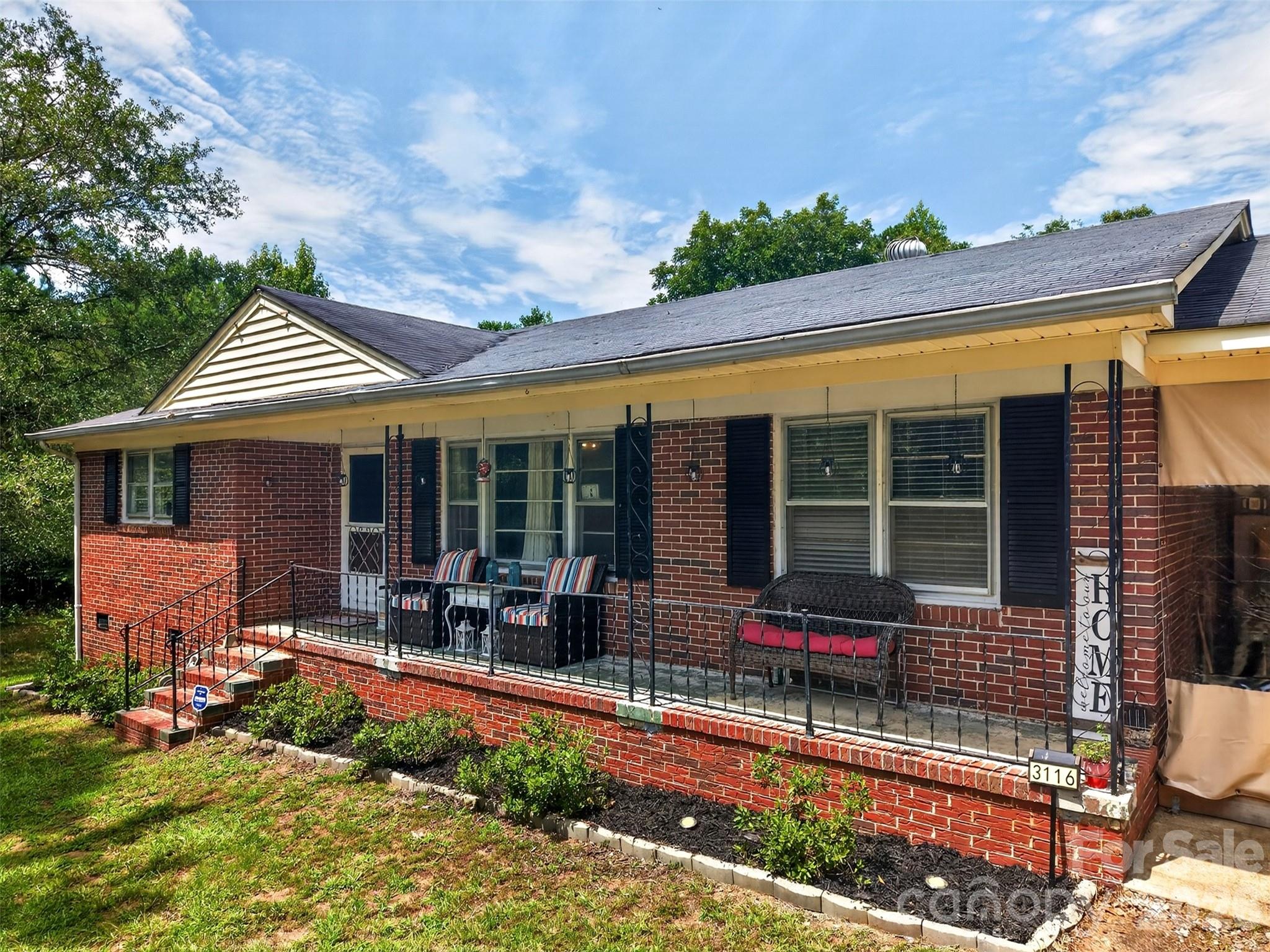 3116 Pilgrim Road — Chester