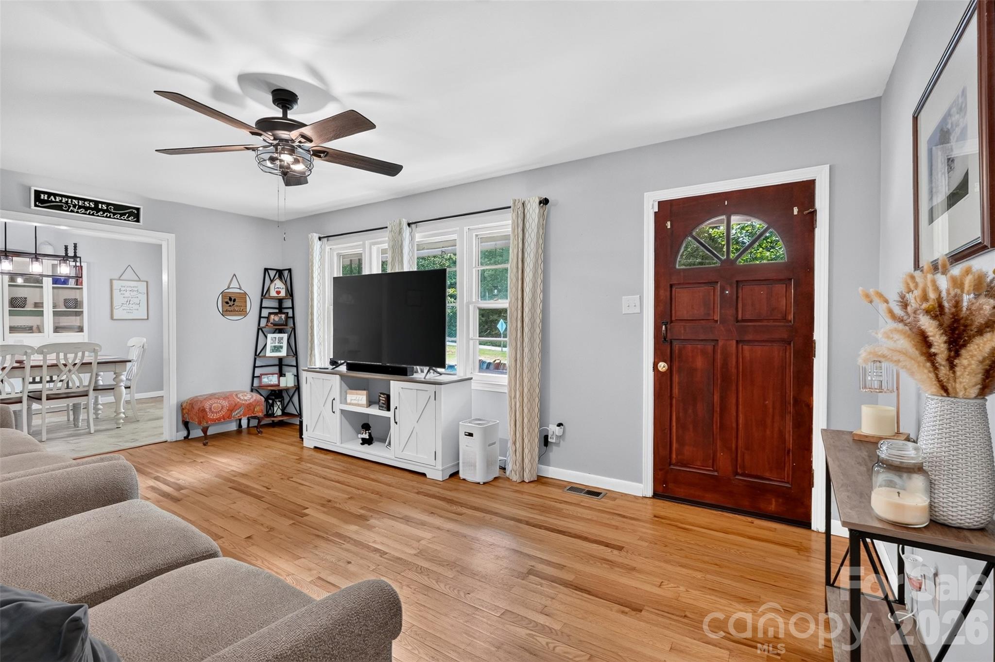 3116 Pilgrim Road — Chester