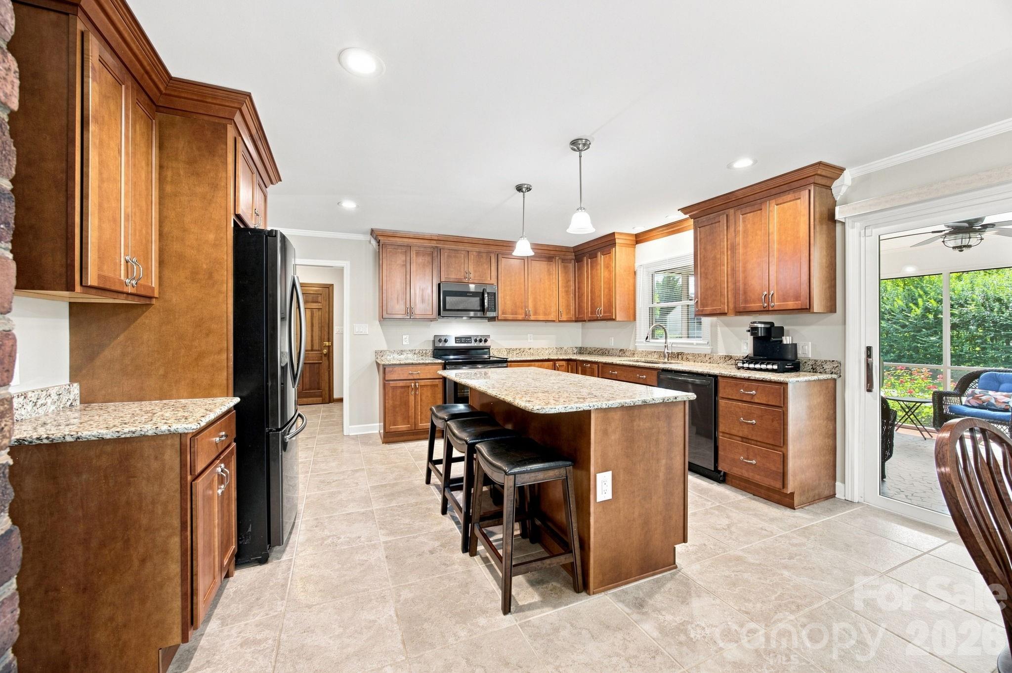 1285 Patterson Street — China Grove