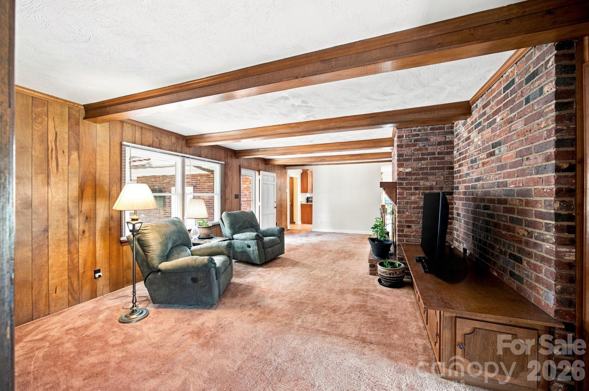 1285 Patterson Street — China Grove