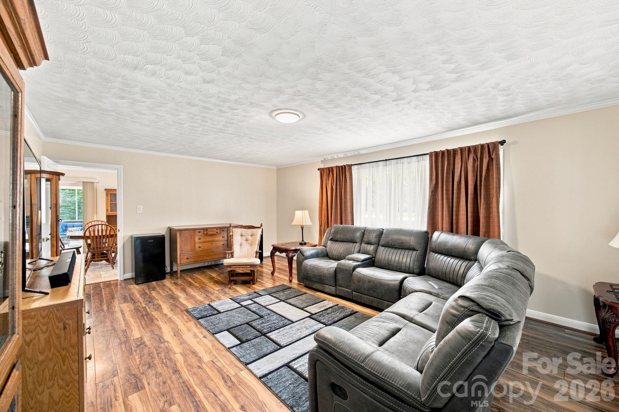 1285 Patterson Street — China Grove