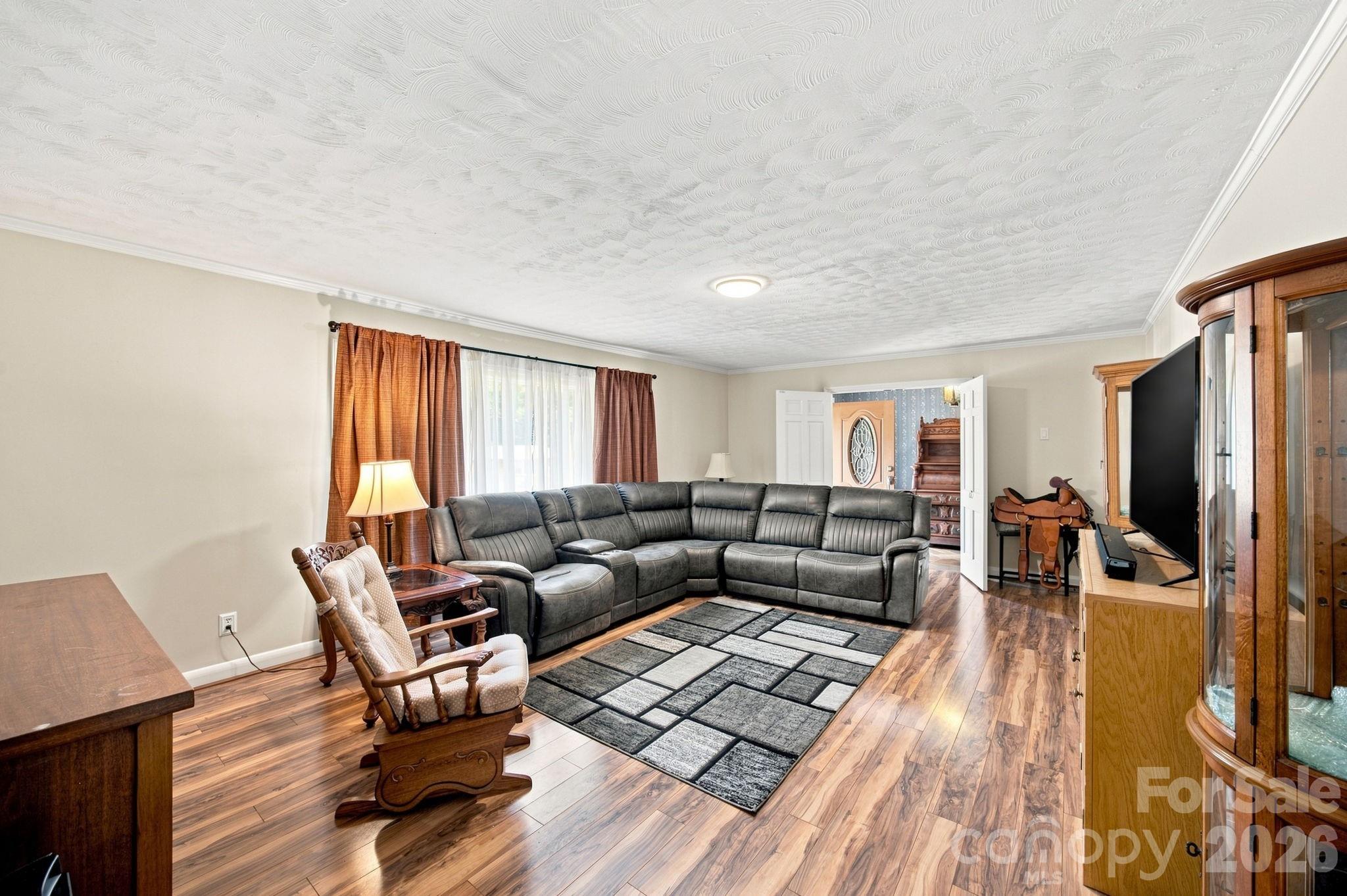 1285 Patterson Street — China Grove