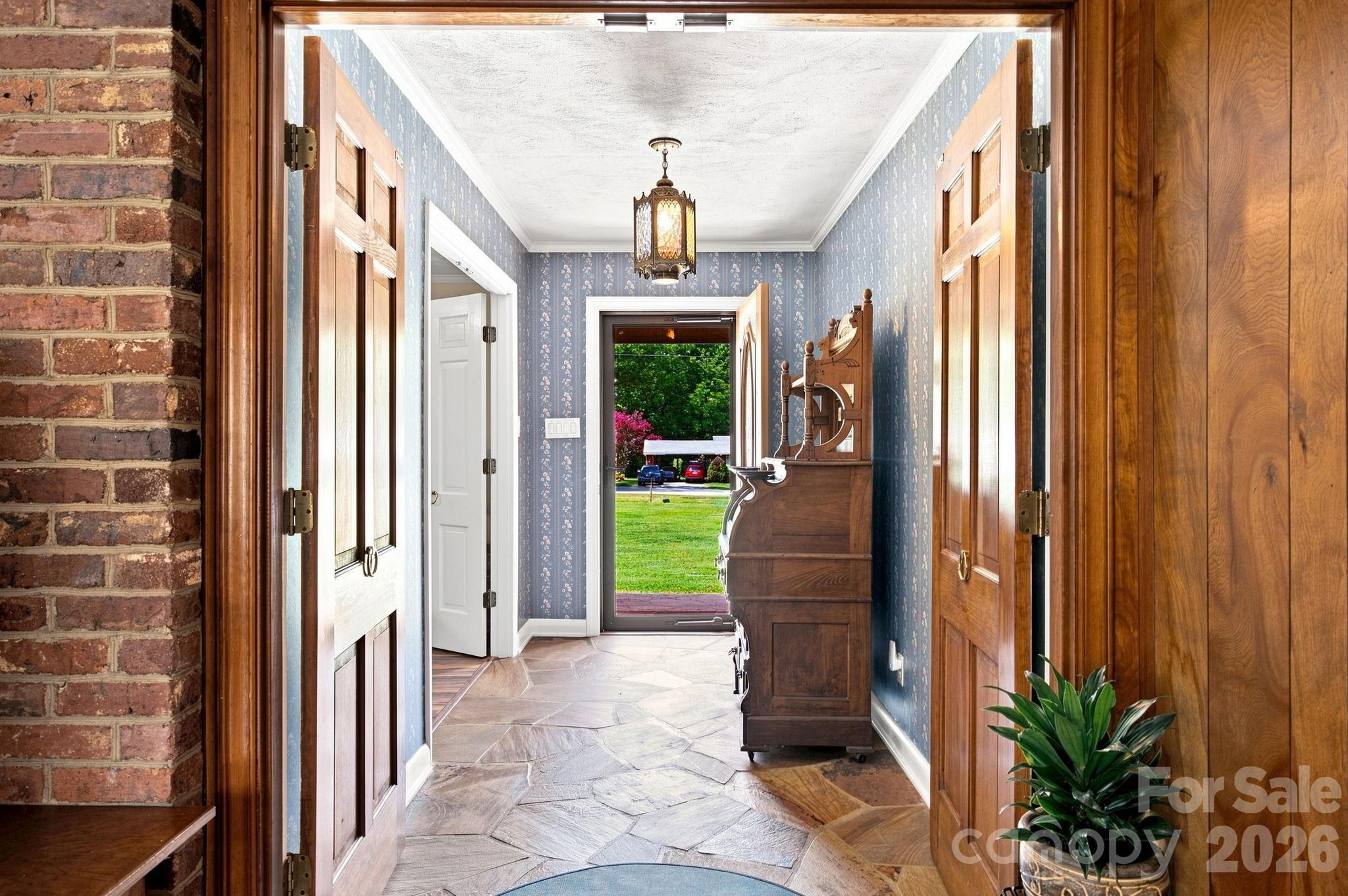 1285 Patterson Street — China Grove