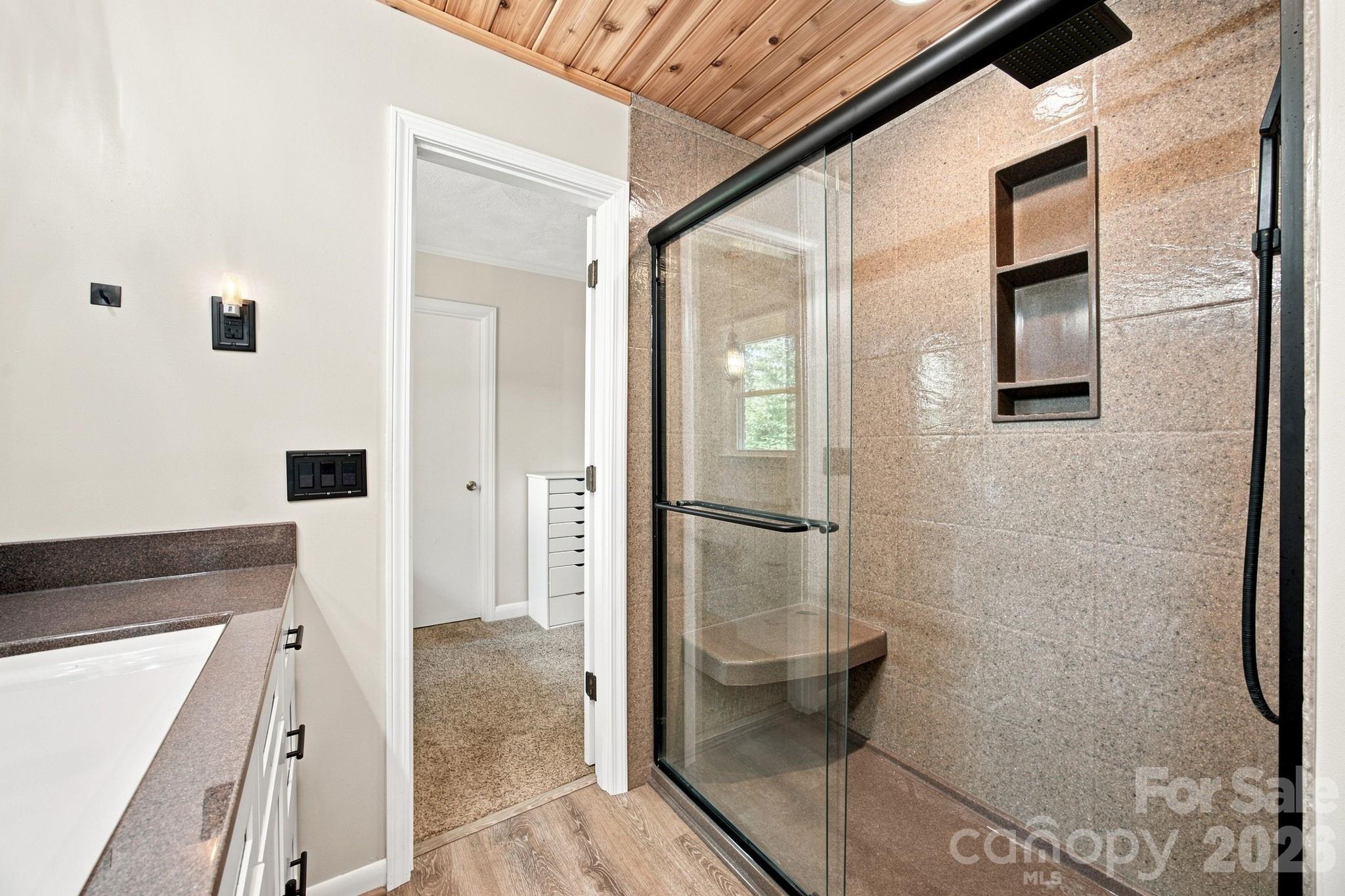 1285 Patterson Street — China Grove