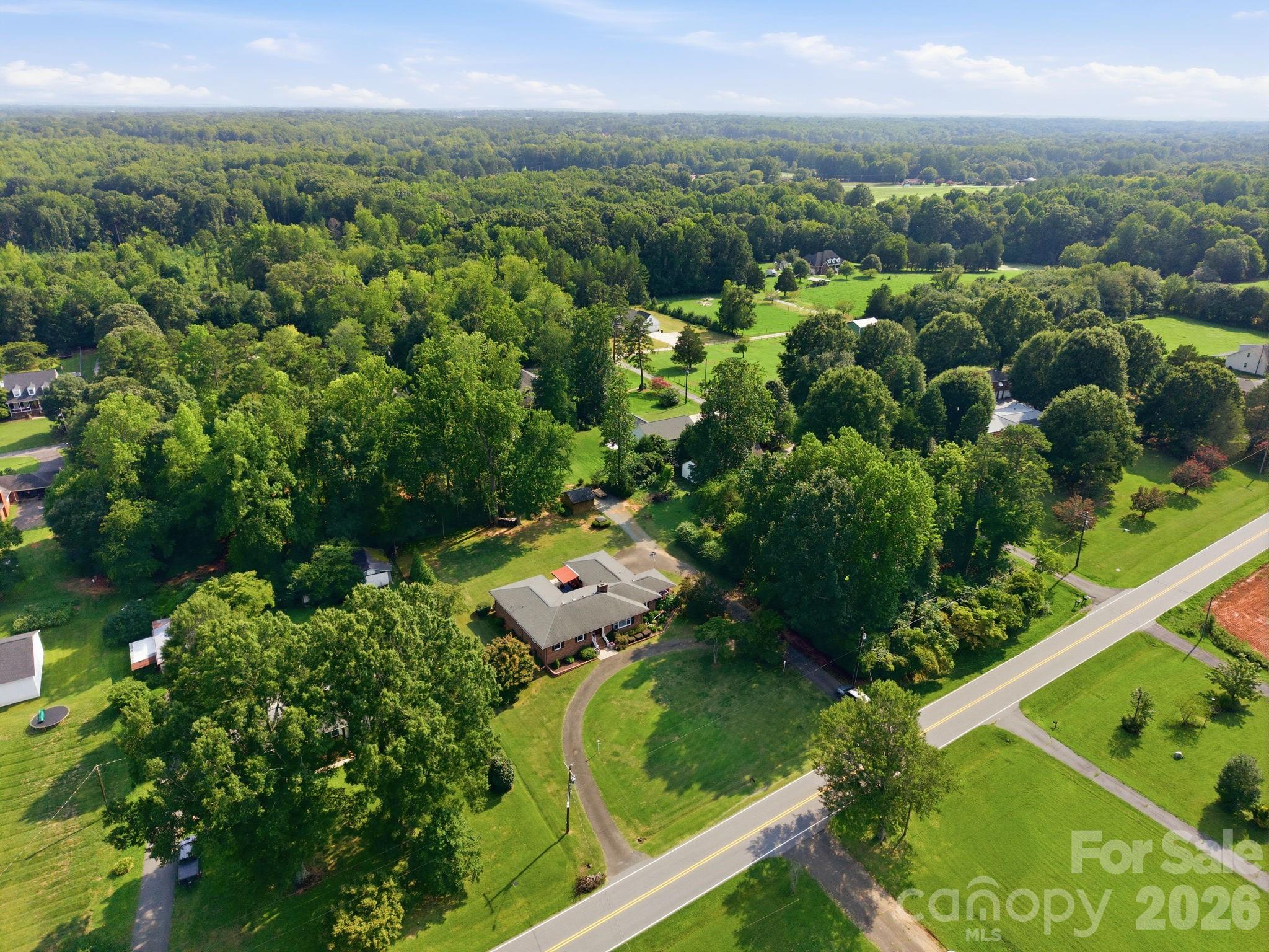 1285 Patterson Street — China Grove