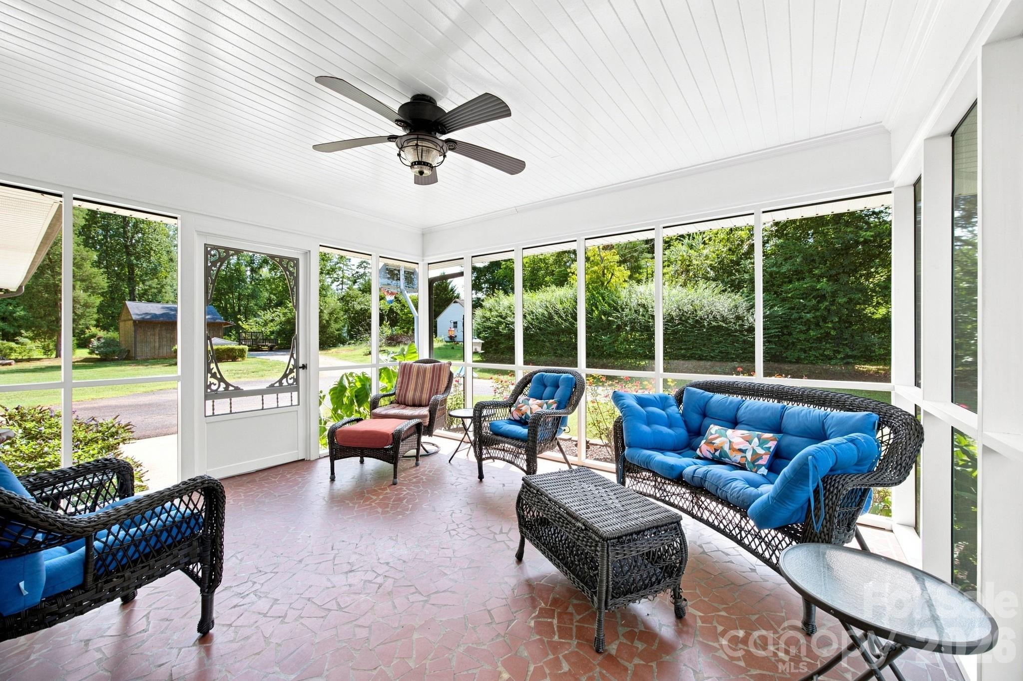 1285 Patterson Street — China Grove