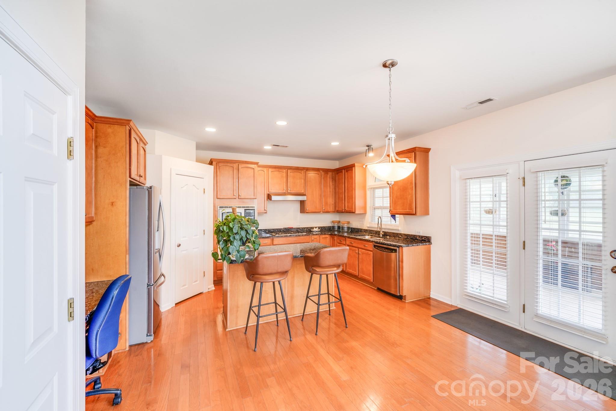 6227 Castlecove Road — Charlotte