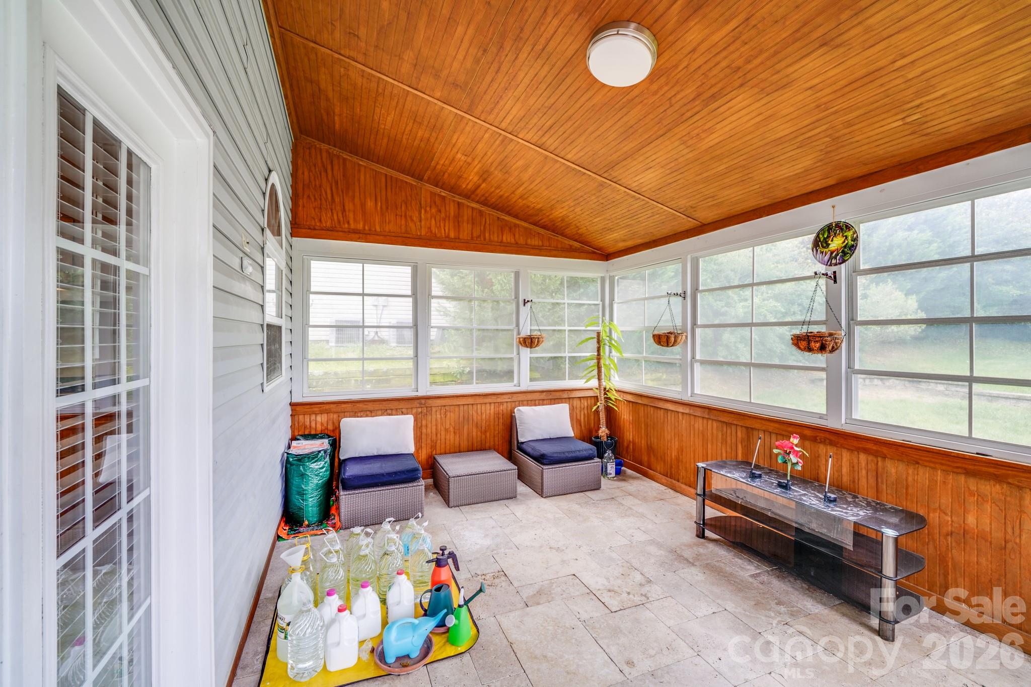 6227 Castlecove Road — Charlotte