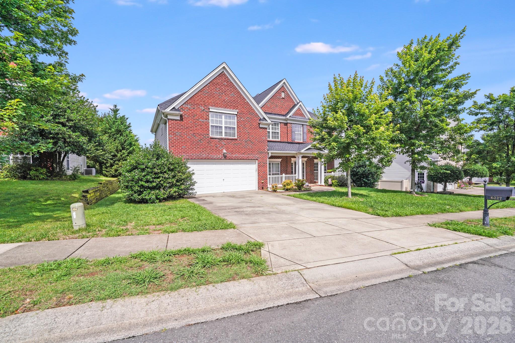 6227 Castlecove Road — Charlotte