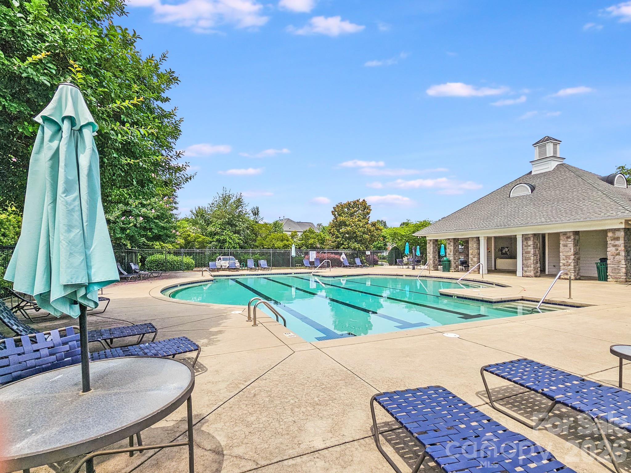 6227 Castlecove Road — Charlotte