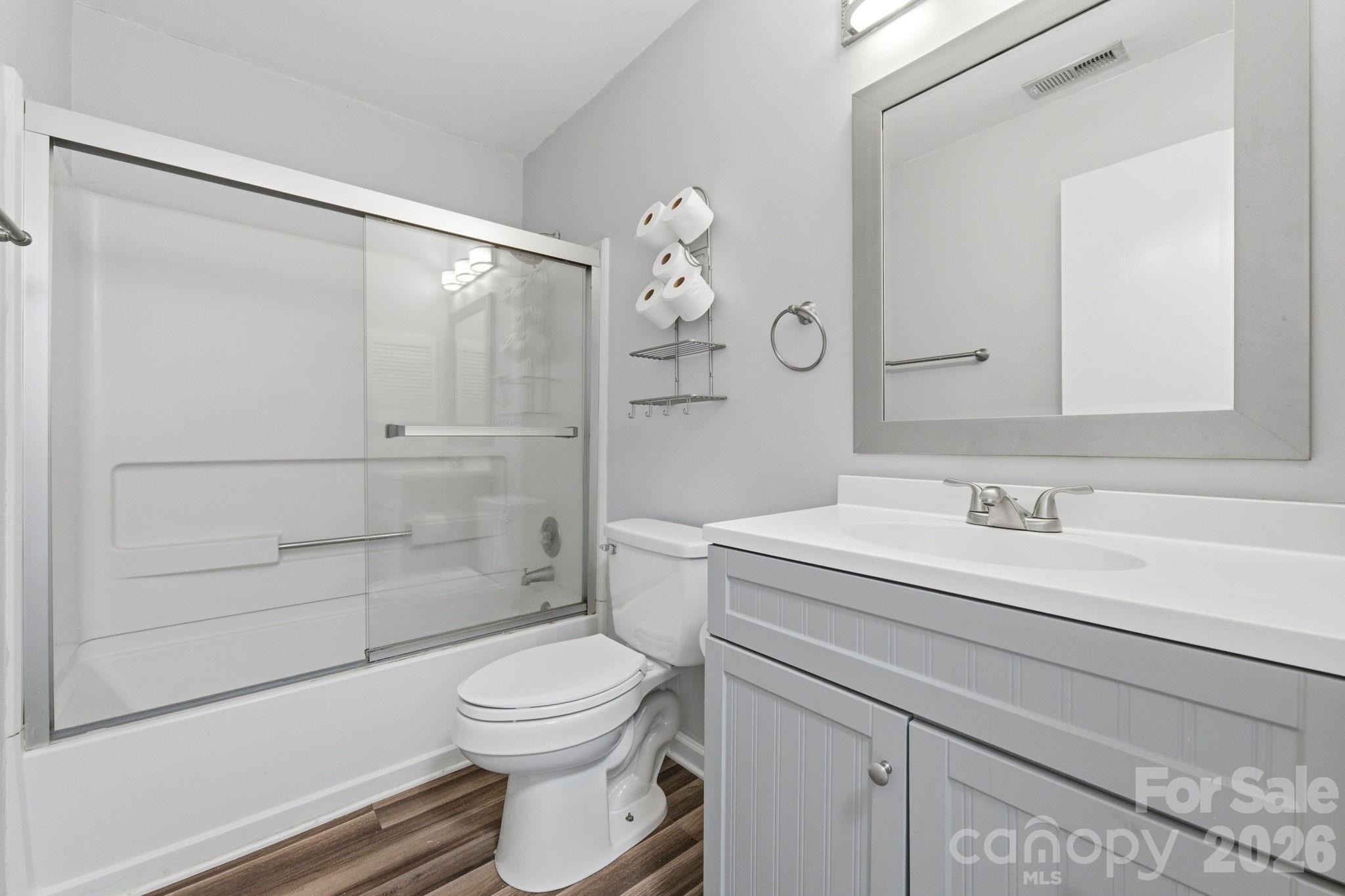 1051 Churchill Downs Court #E — Charlotte