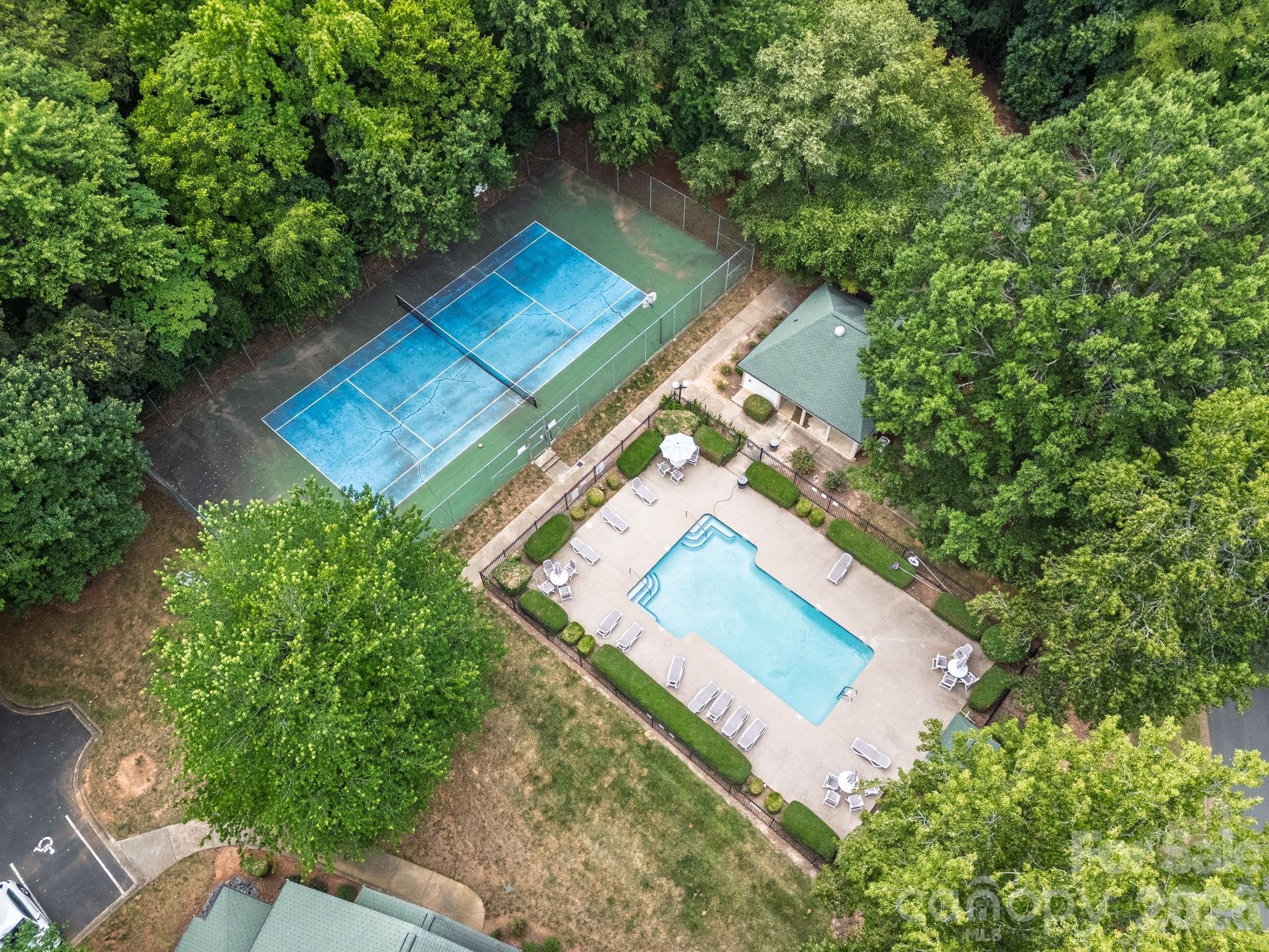 1051 Churchill Downs Court #E — Charlotte