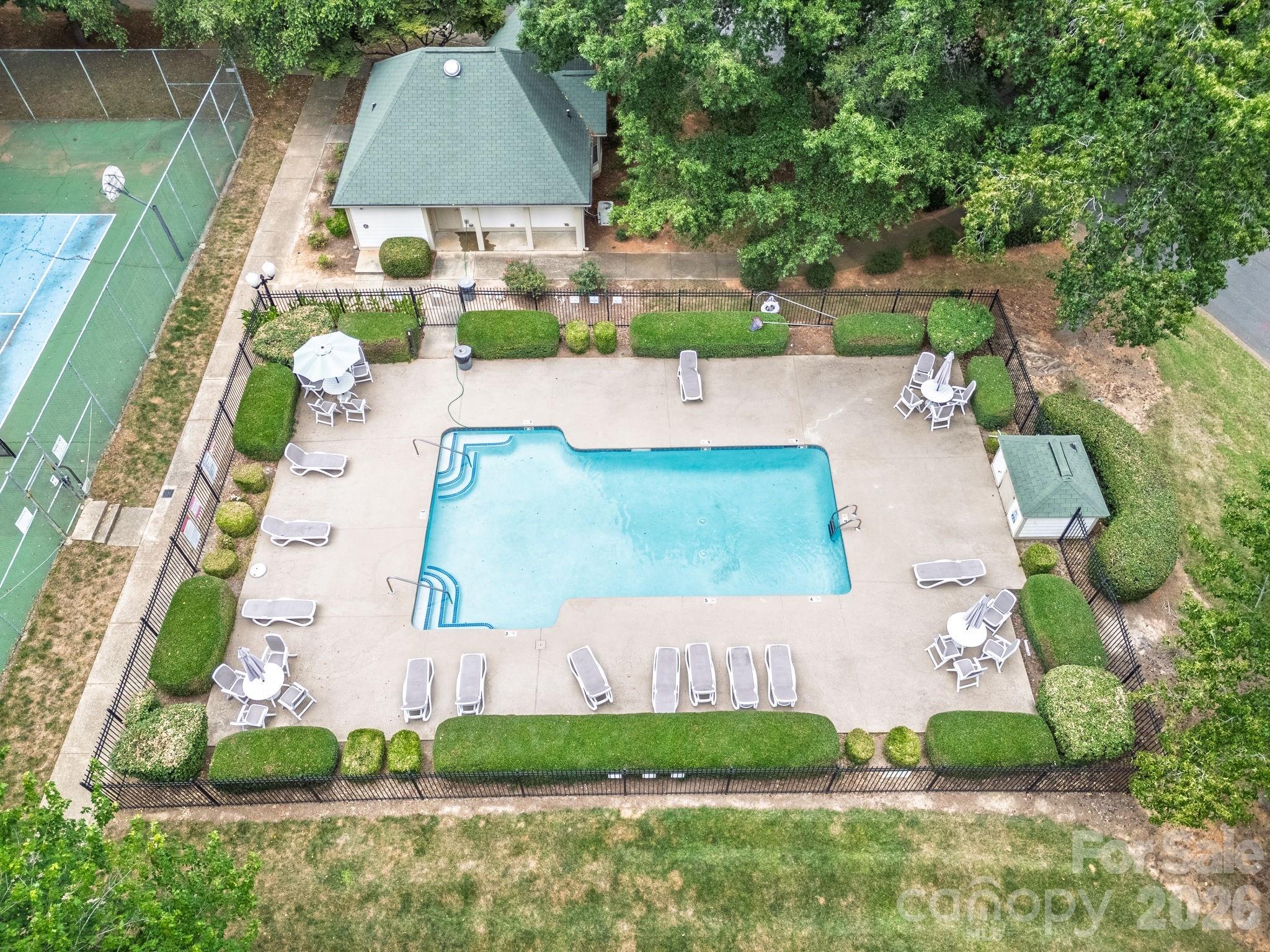 1051 Churchill Downs Court #E — Charlotte