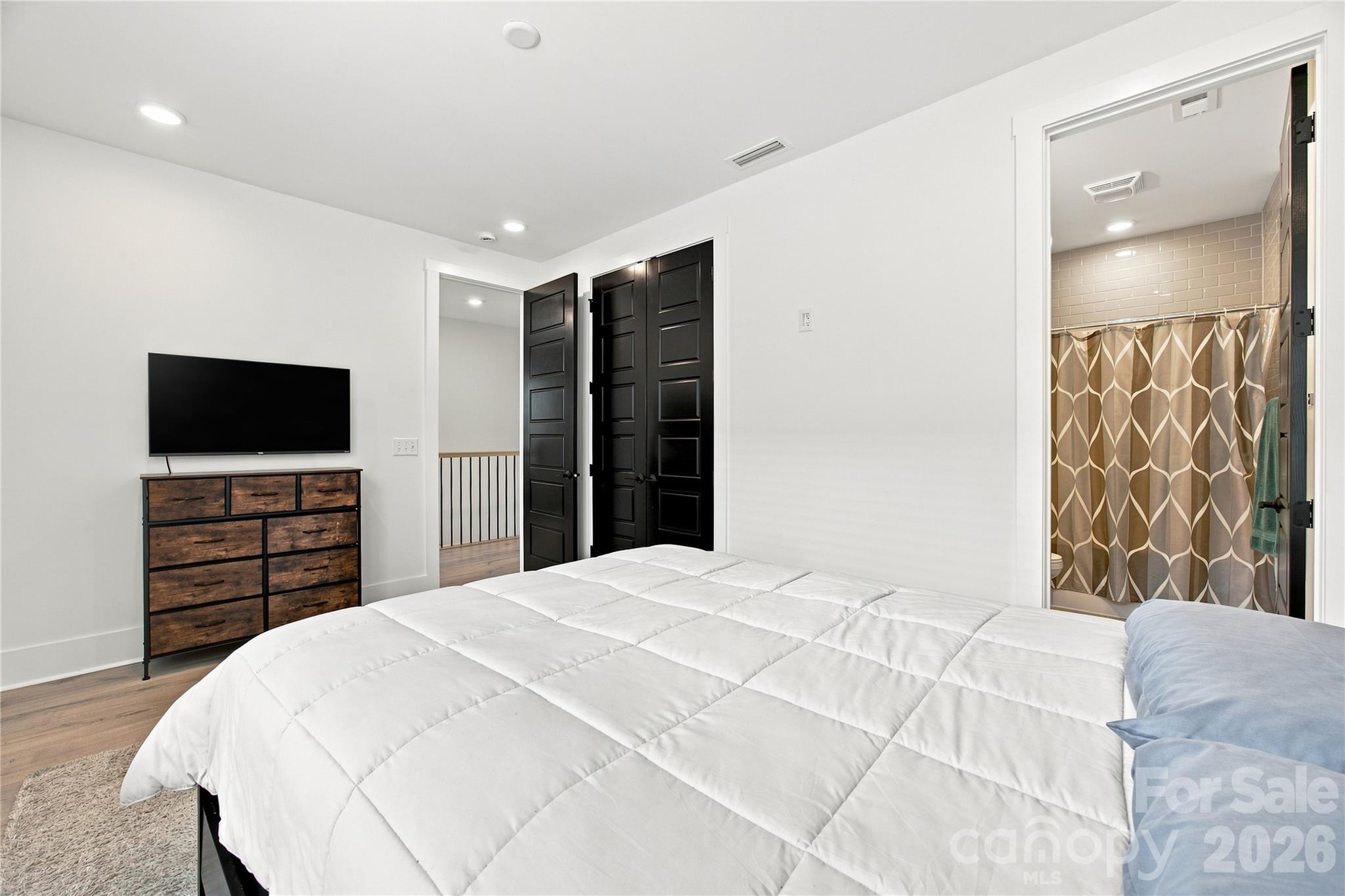 513 Bowman Road — Charlotte
