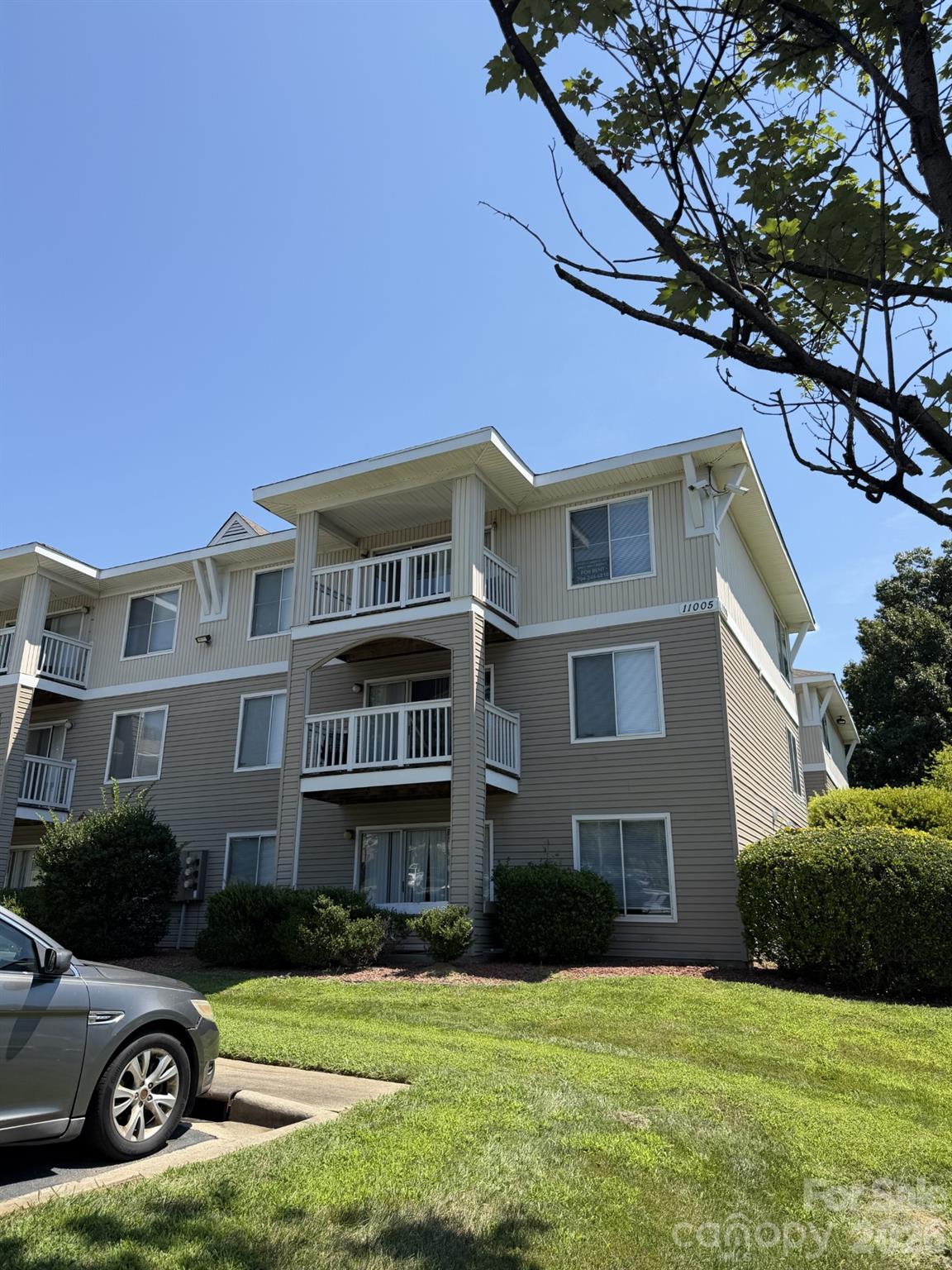 11005 Graduate Lane — Charlotte
