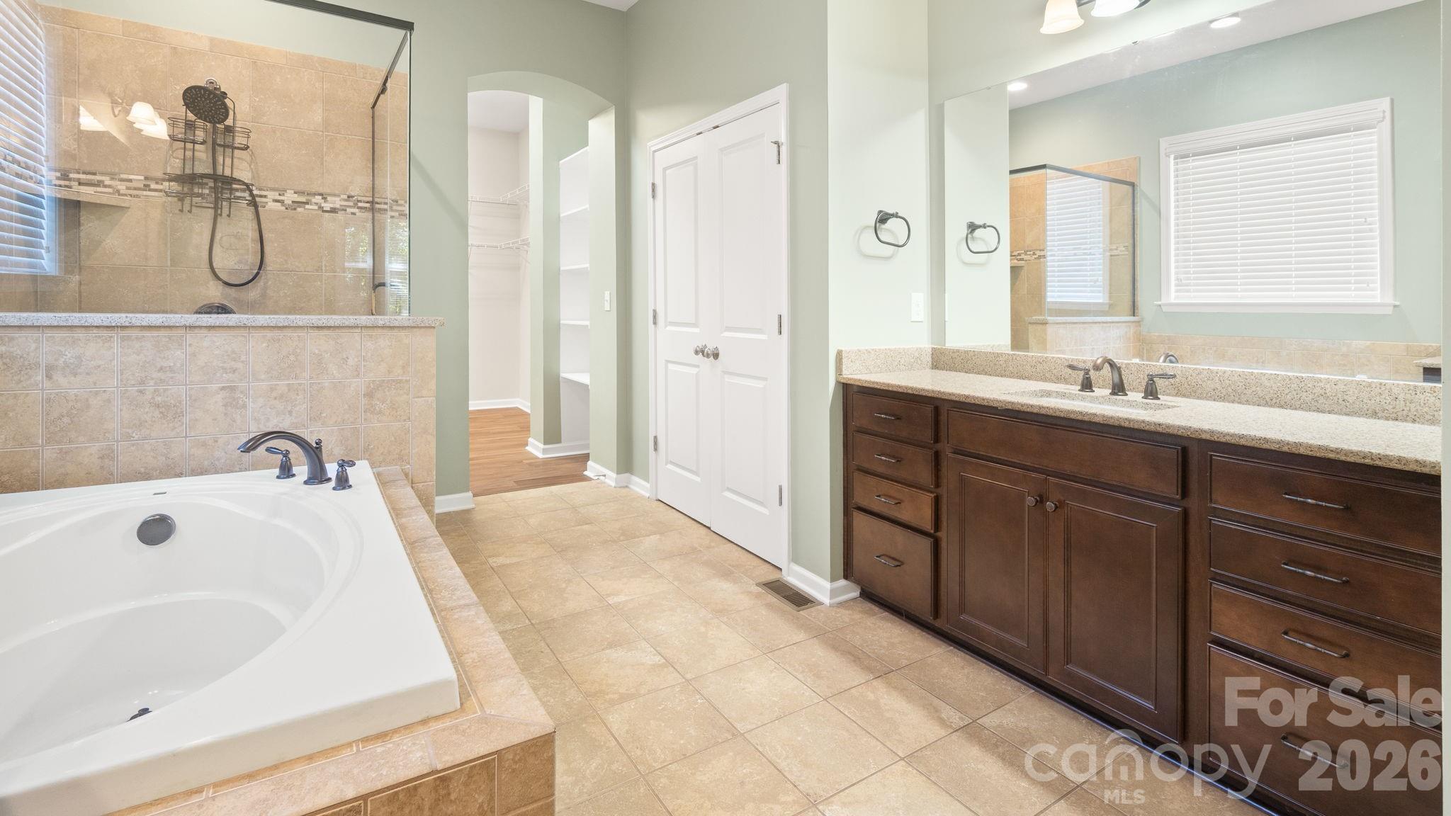 1226 Kings Bottom Drive — Fort Mill