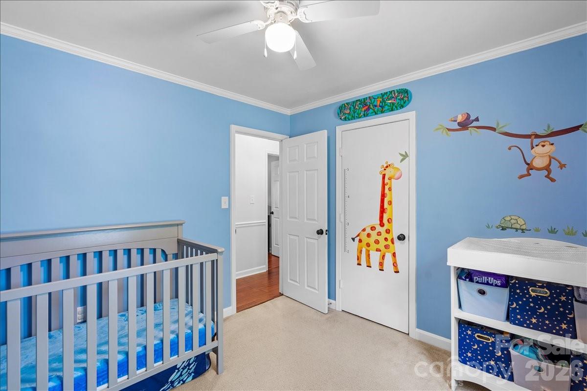 9614 Lone Oak Court — Charlotte