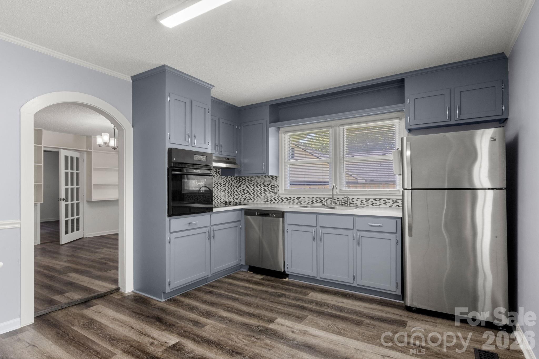 609 S Oak Street — Gastonia