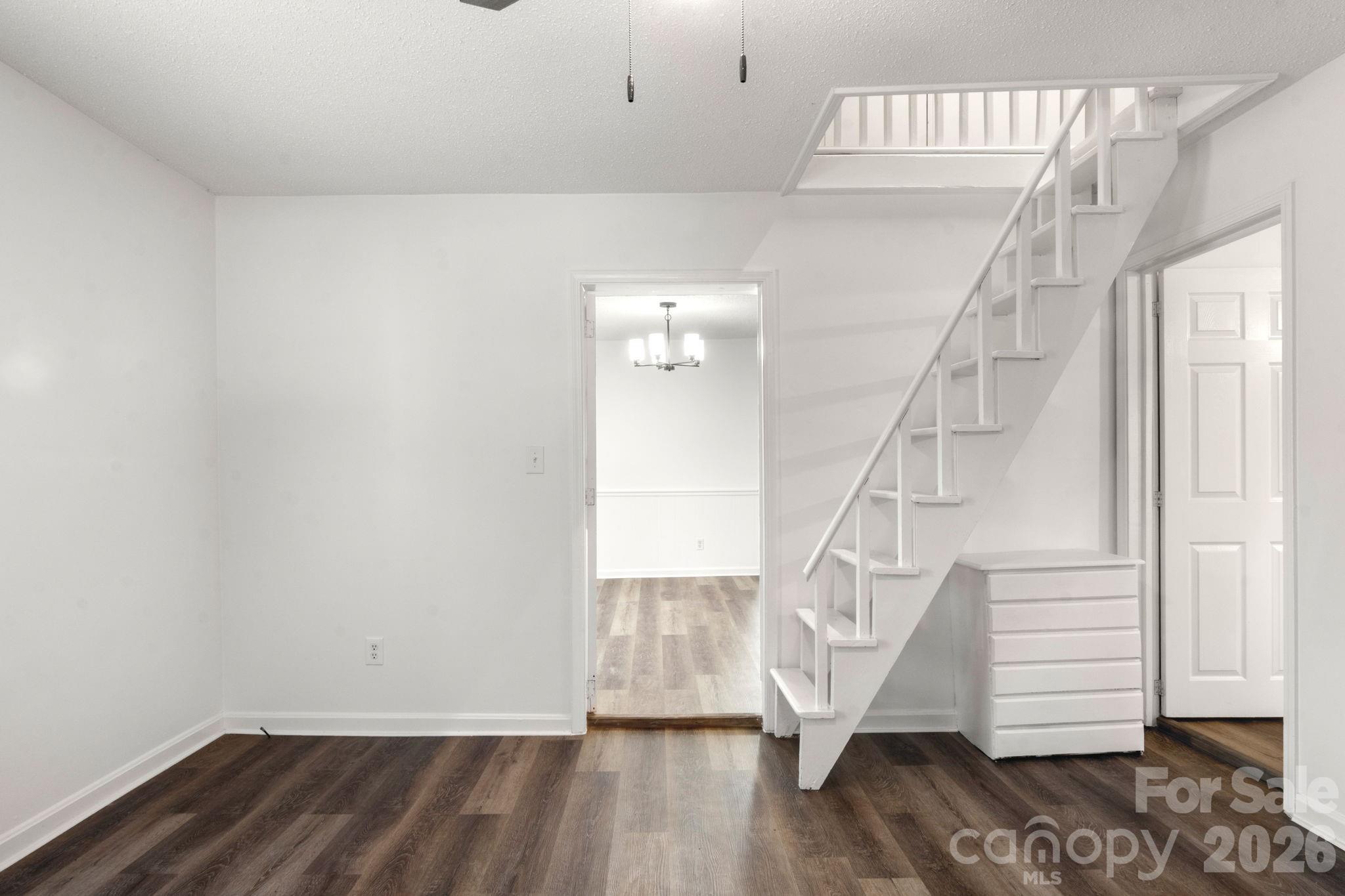 609 S Oak Street — Gastonia