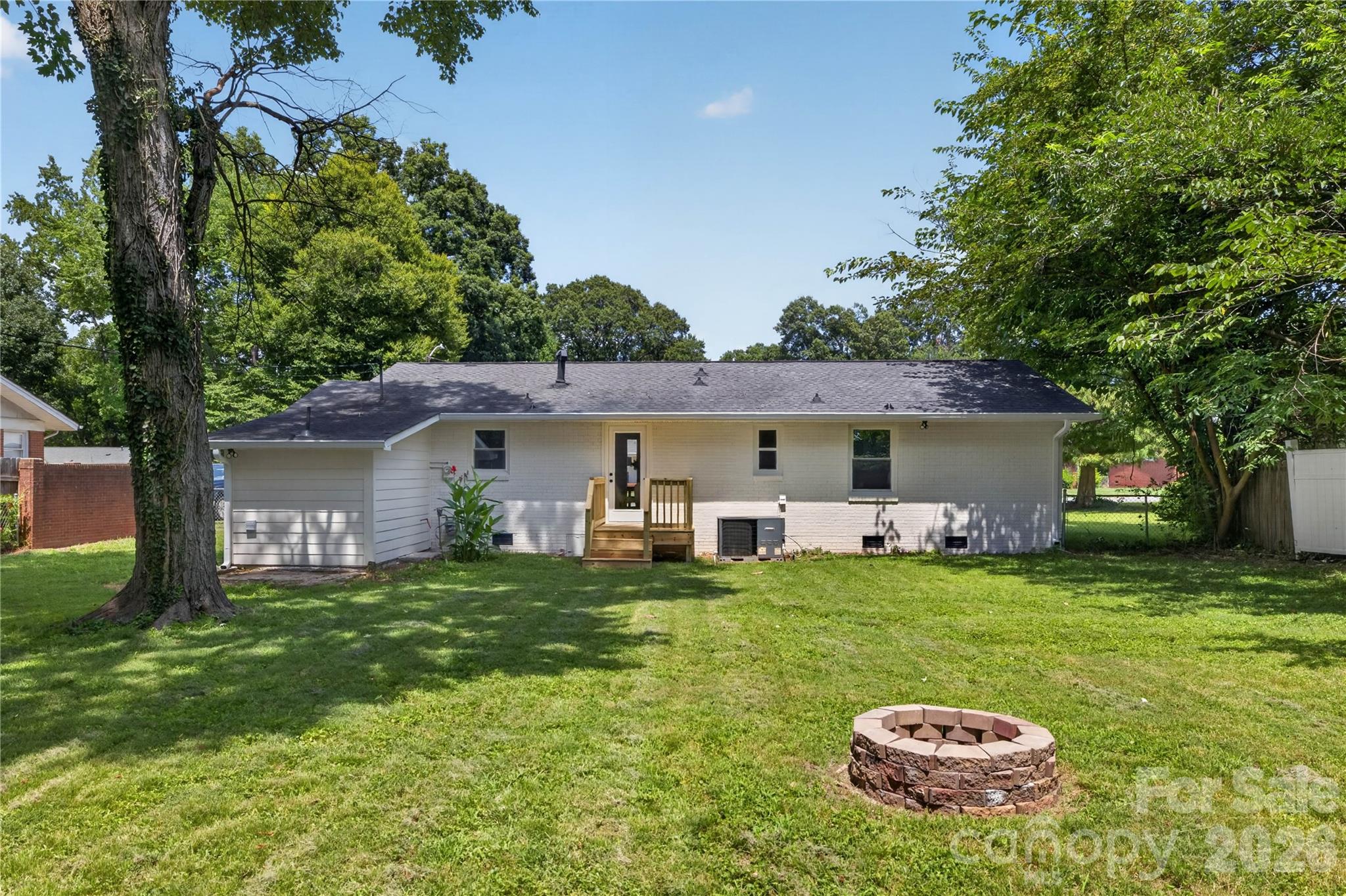 3826 Sudbury Road — Charlotte
