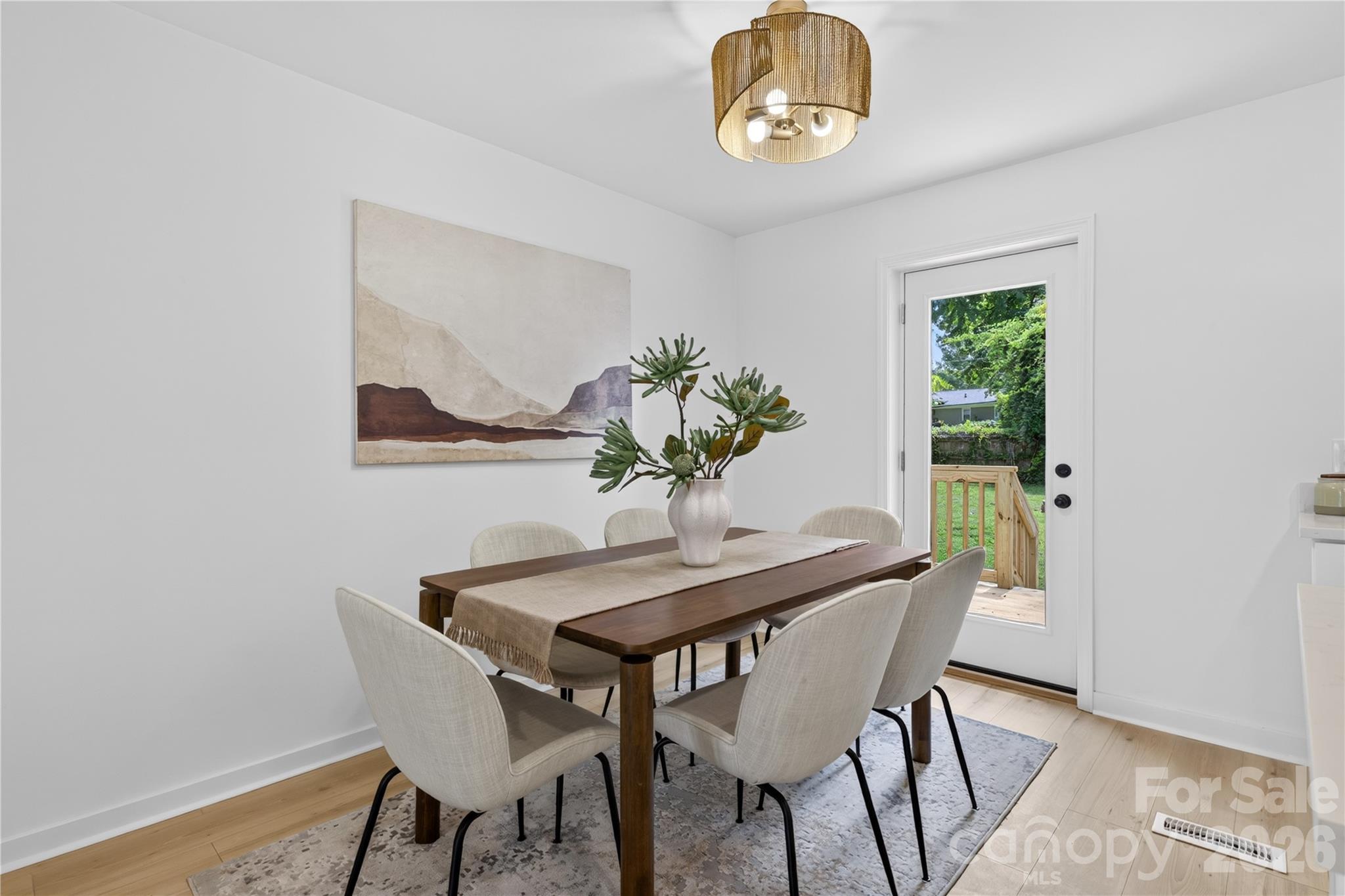 3826 Sudbury Road — Charlotte