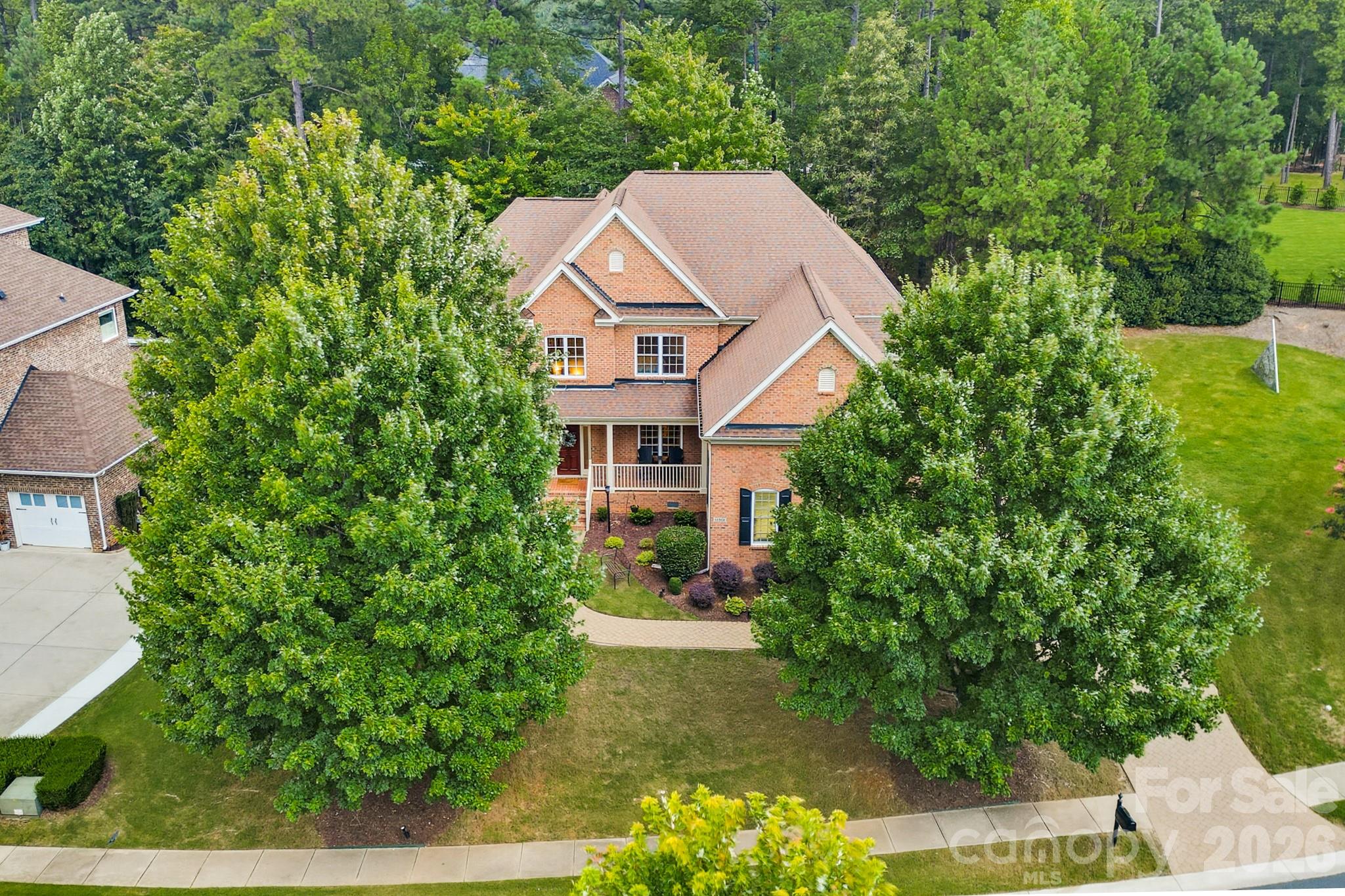16506 Doves Canyon Lane — Charlotte