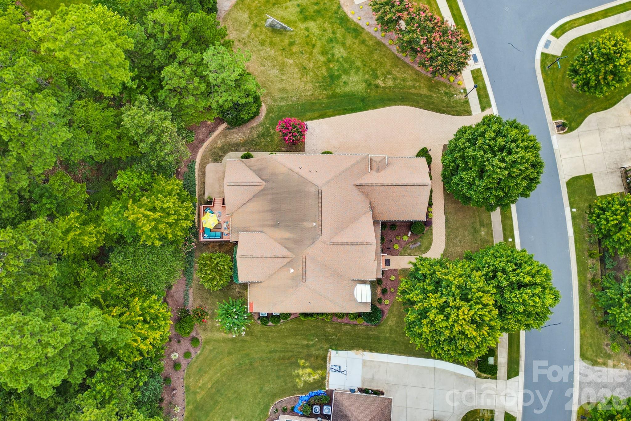16506 Doves Canyon Lane — Charlotte