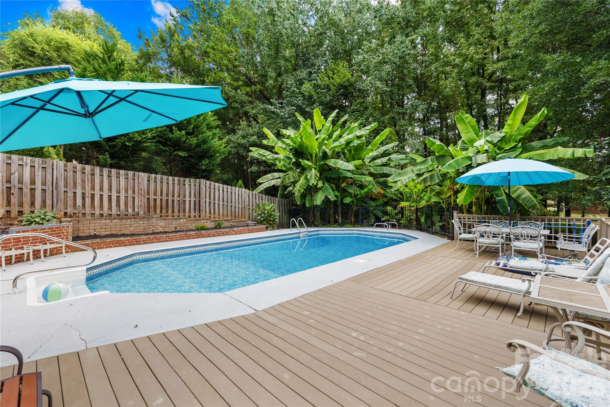 8028 Mattson Place — Charlotte
