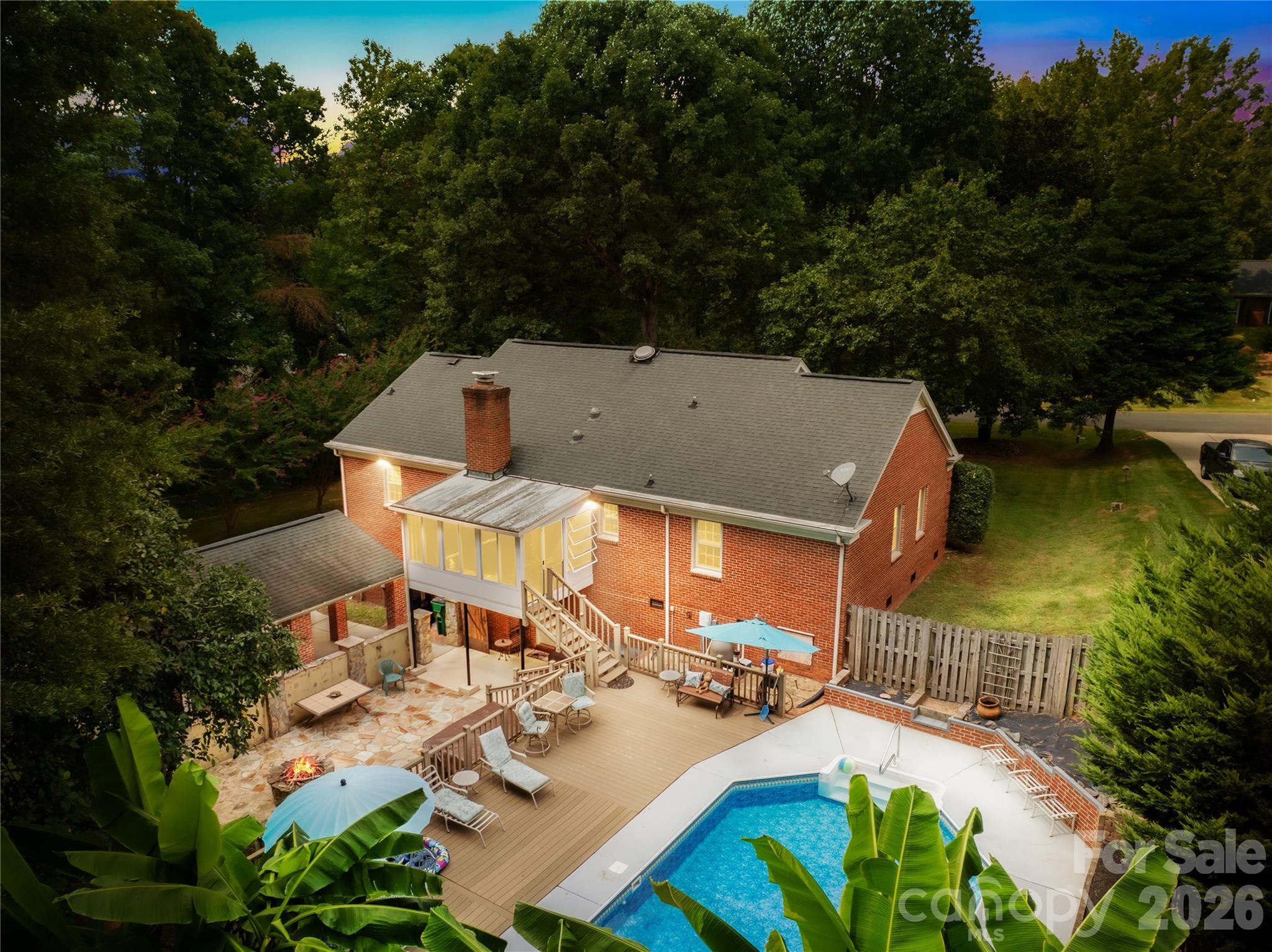 8028 Mattson Place — Charlotte