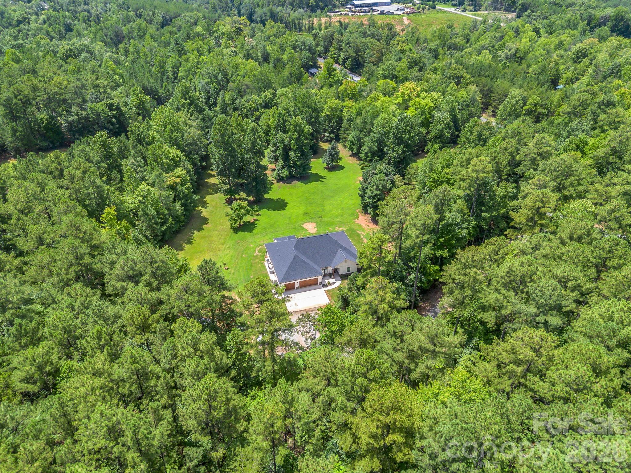 21 Rock Ridge Road — Mill Spring