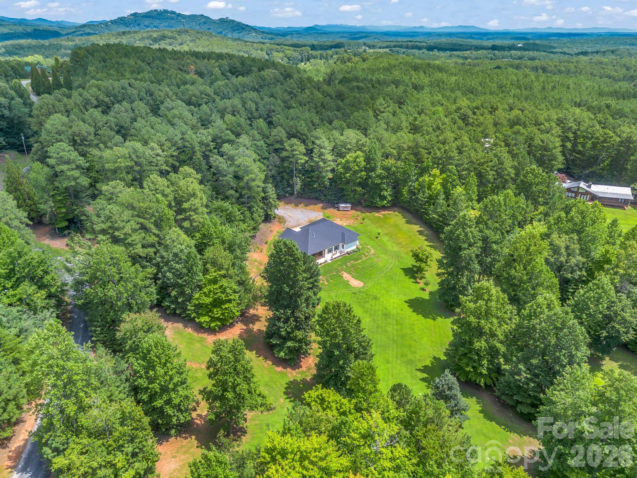 21 Rock Ridge Road — Mill Spring