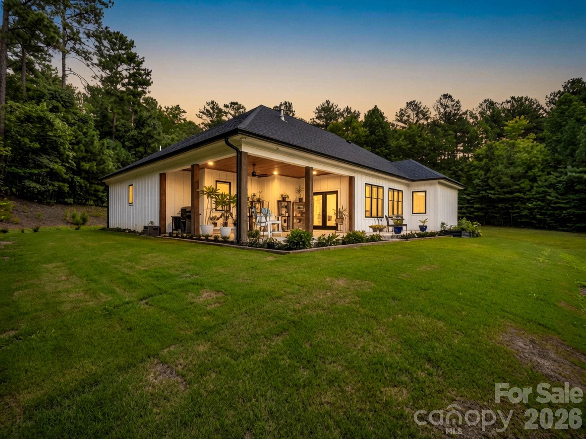 21 Rock Ridge Road — Mill Spring
