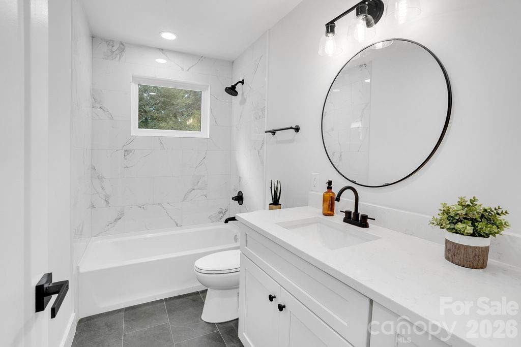 1351 Orvis Street — Charlotte