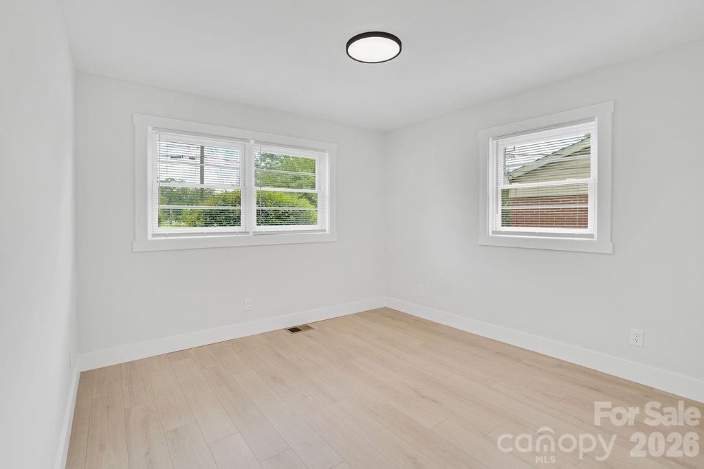 1351 Orvis Street — Charlotte