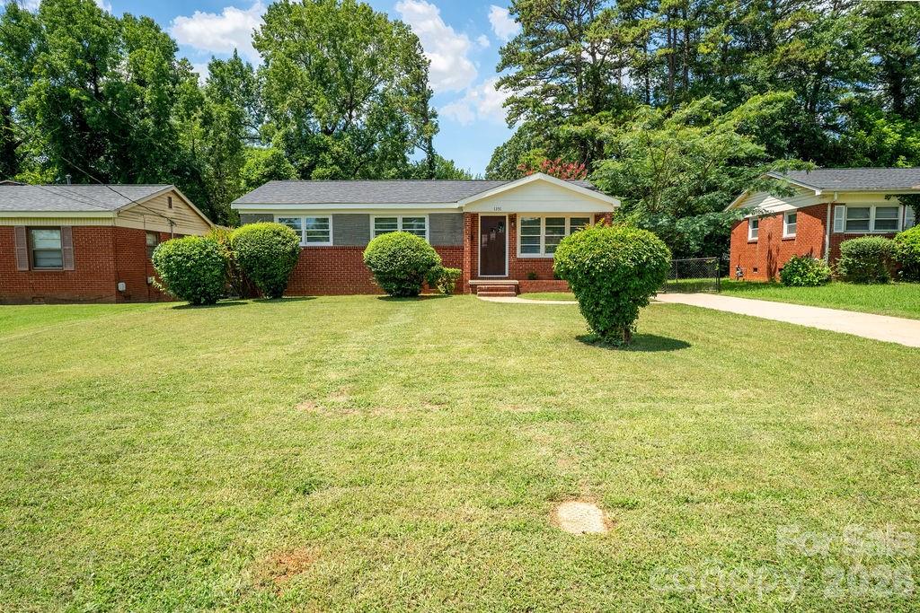 1351 Orvis Street — Charlotte