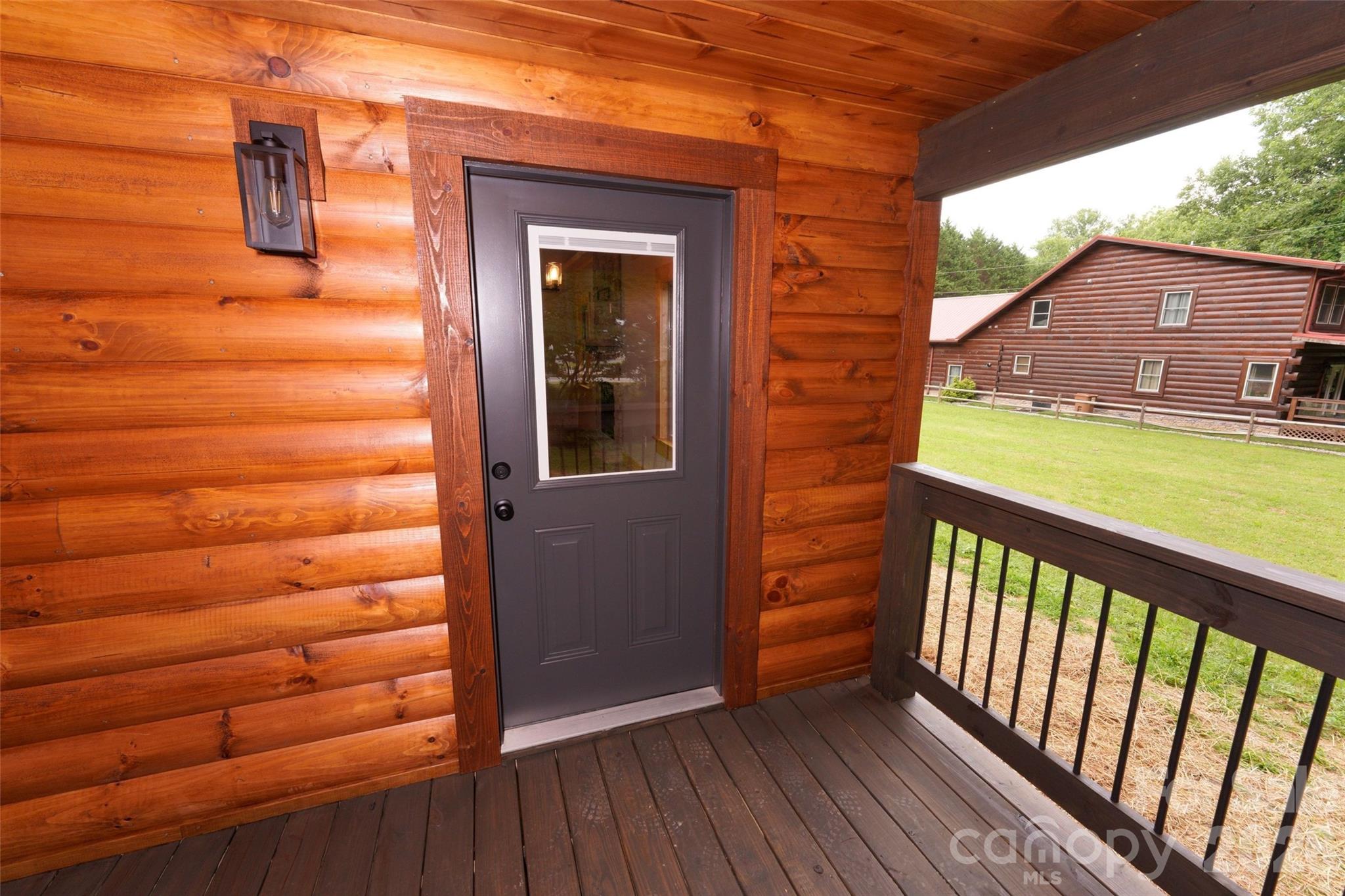 616 Twinbrook Lane — Maggie Valley