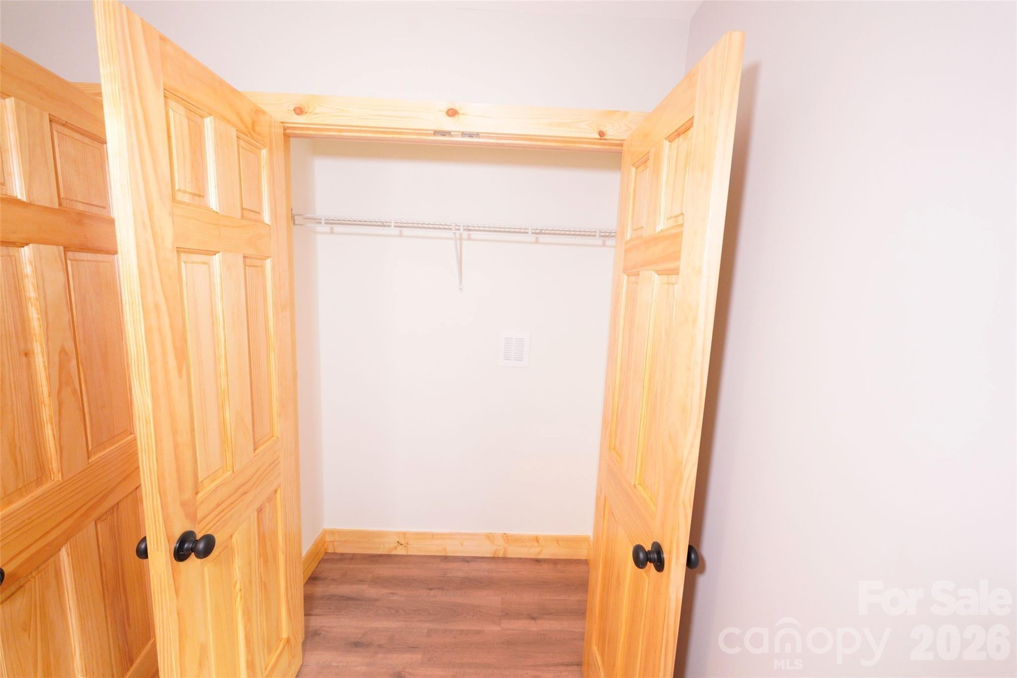 616 Twinbrook Lane — Maggie Valley