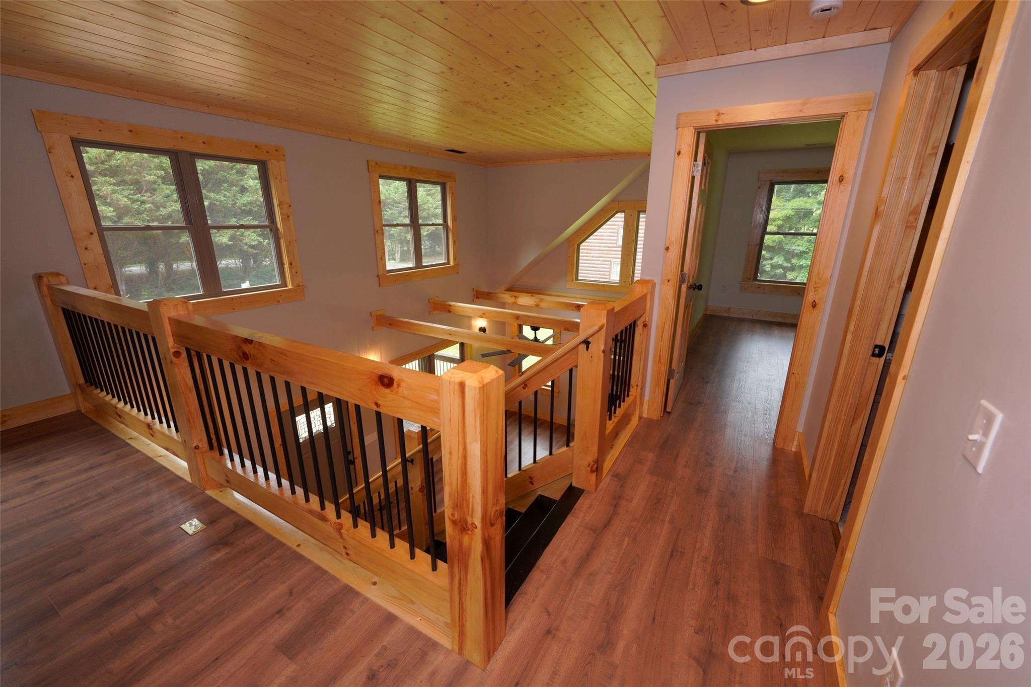 616 Twinbrook Lane — Maggie Valley