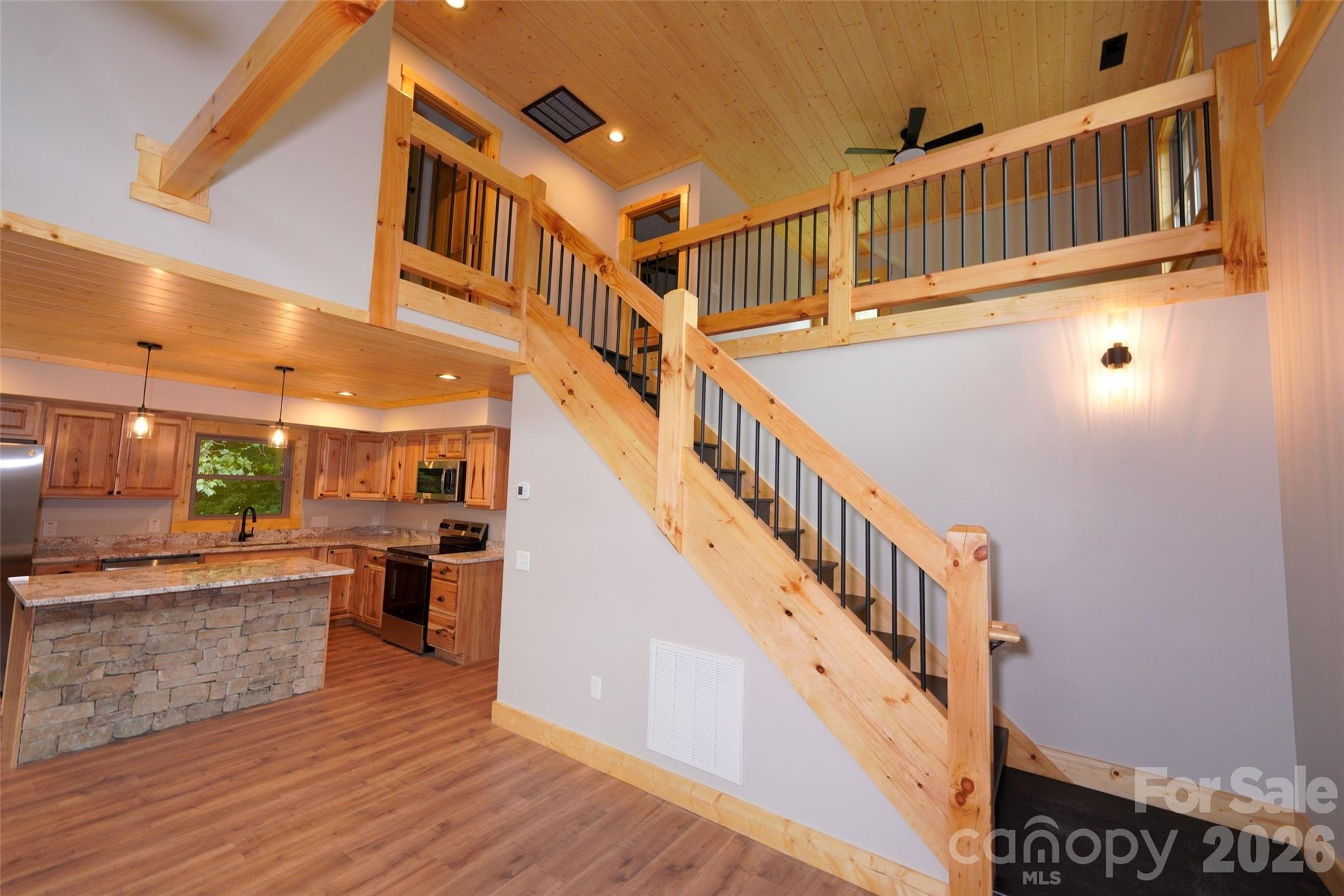 616 Twinbrook Lane — Maggie Valley