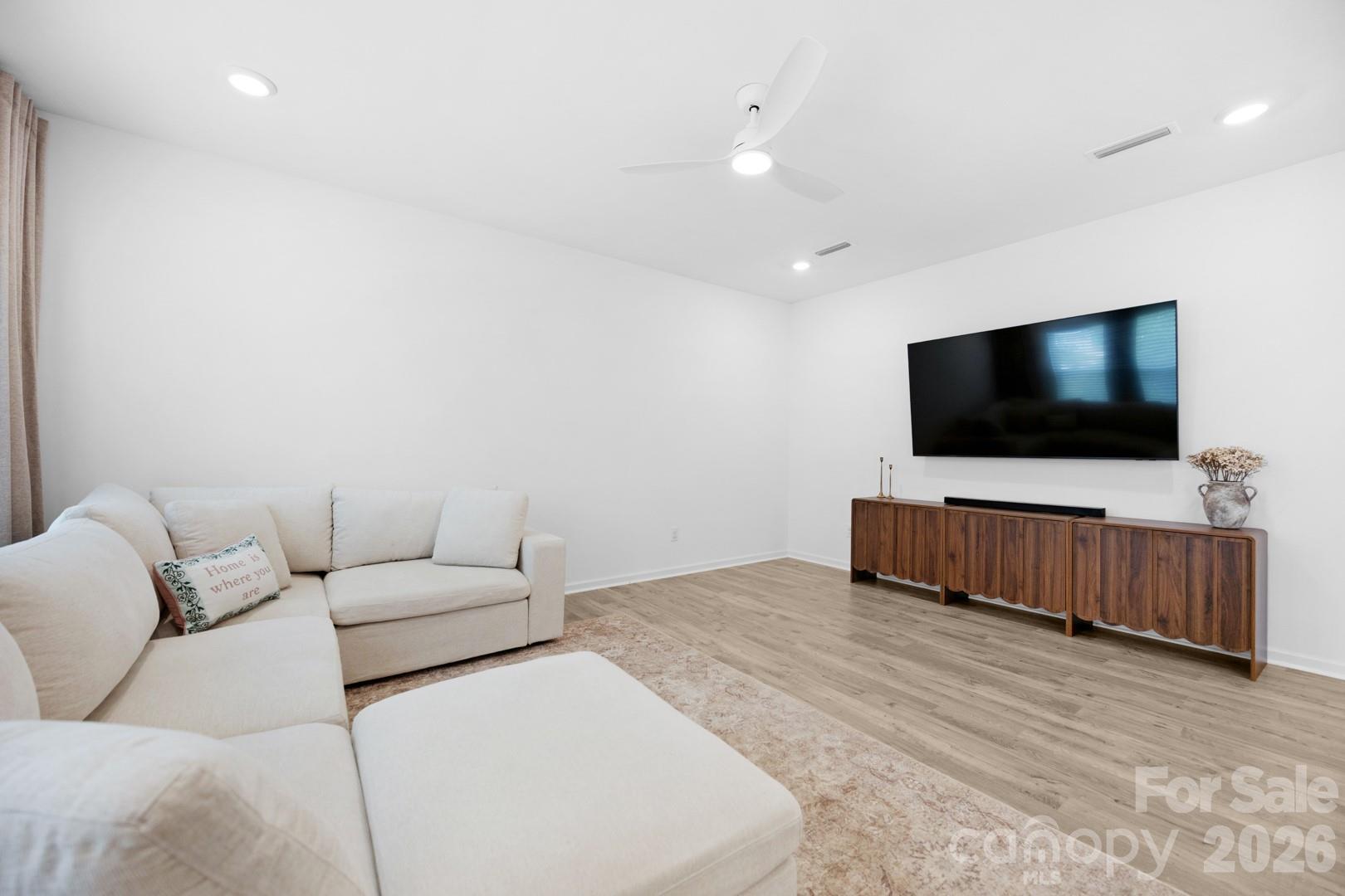 5256 Piedmont Run Road — Mount Holly