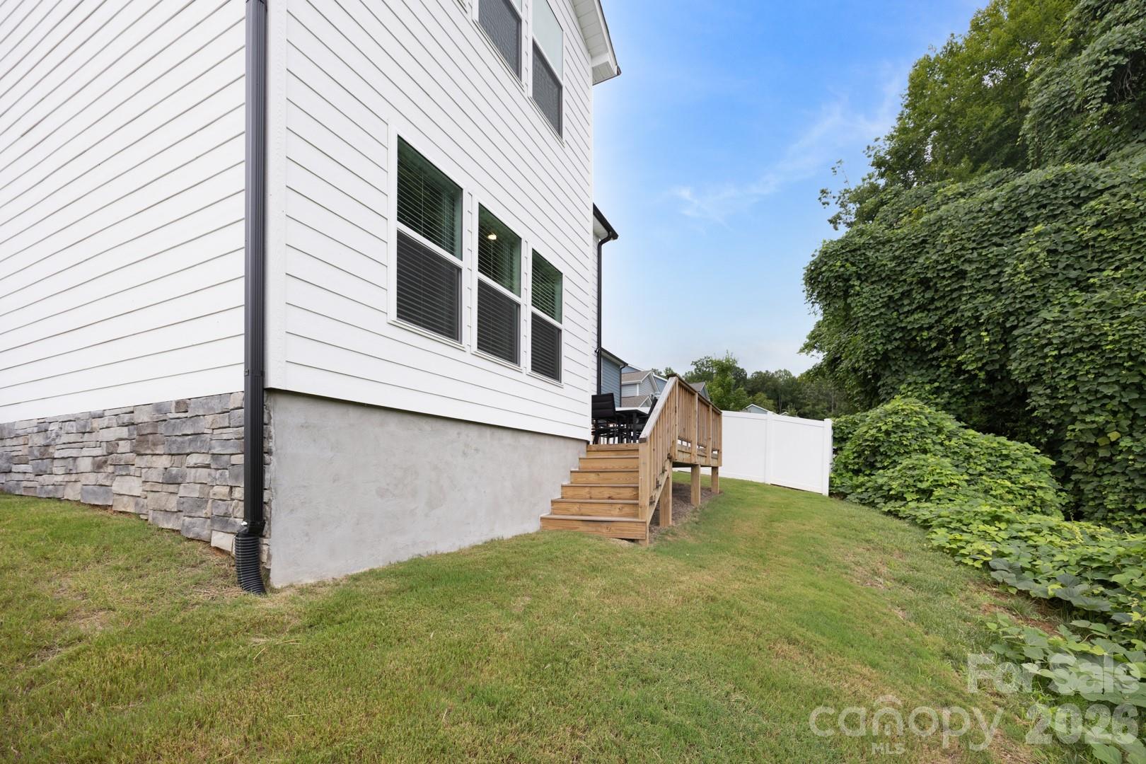 5256 Piedmont Run Road — Mount Holly