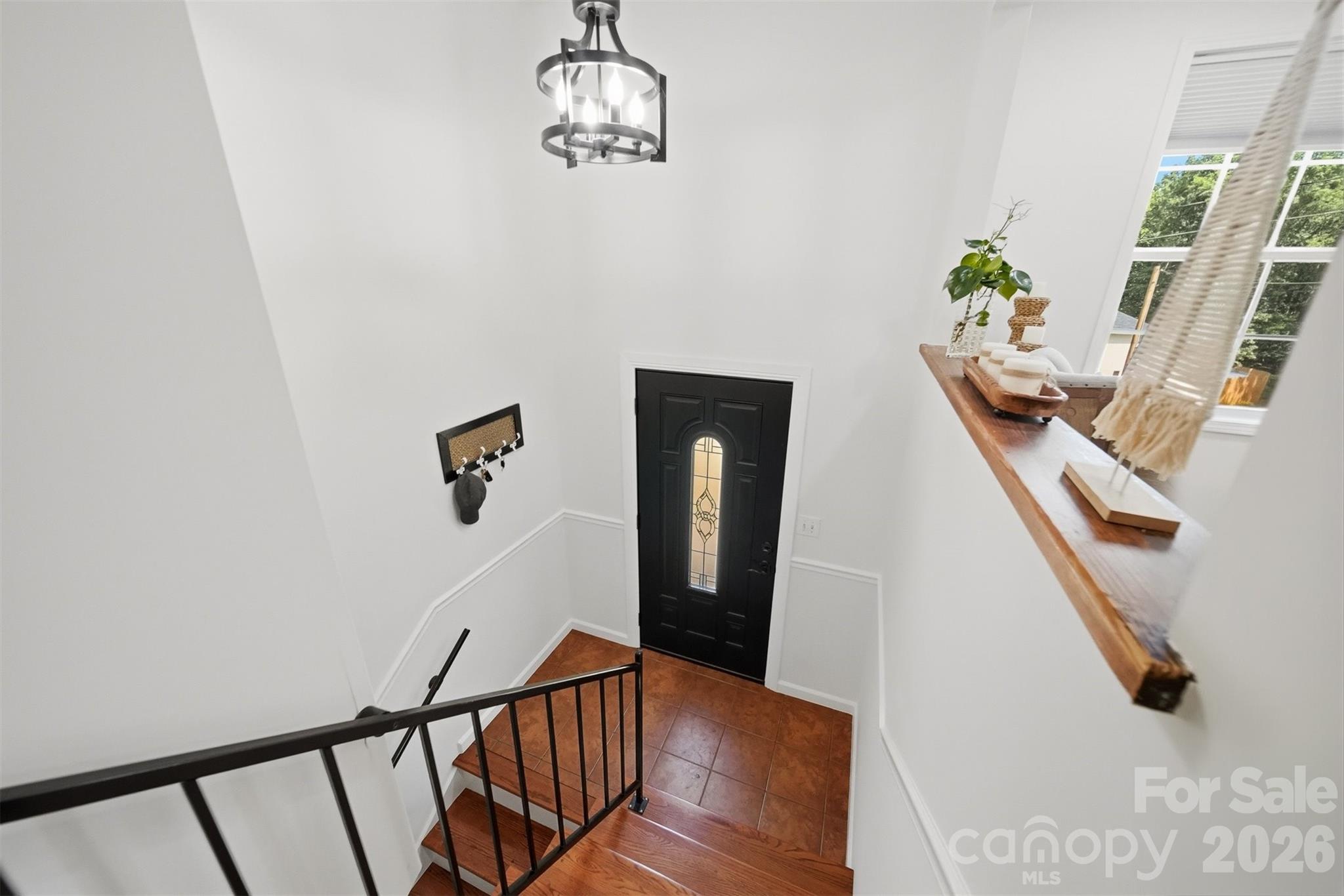 4536 Kings Court — Hickory