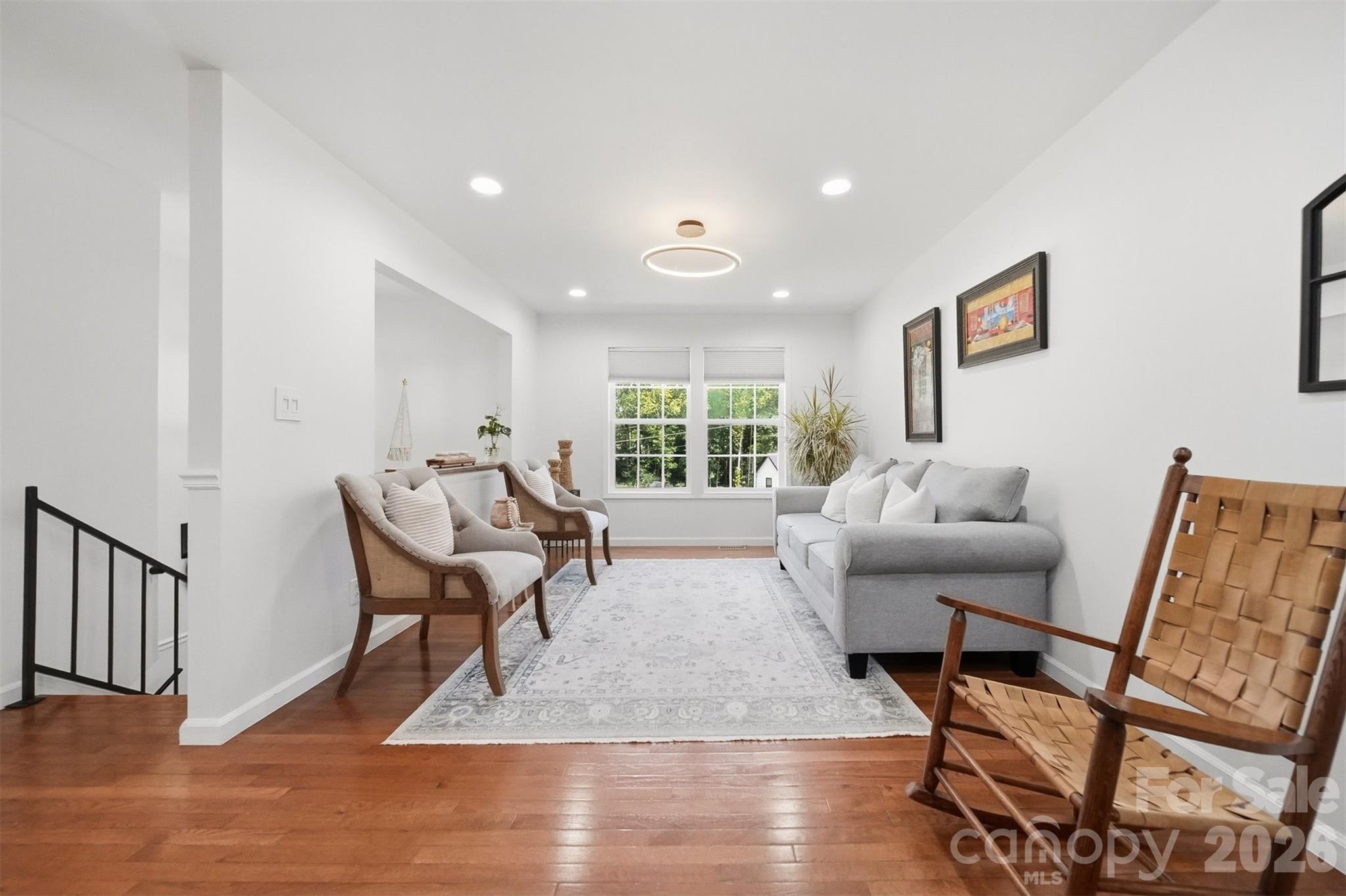 4536 Kings Court — Hickory