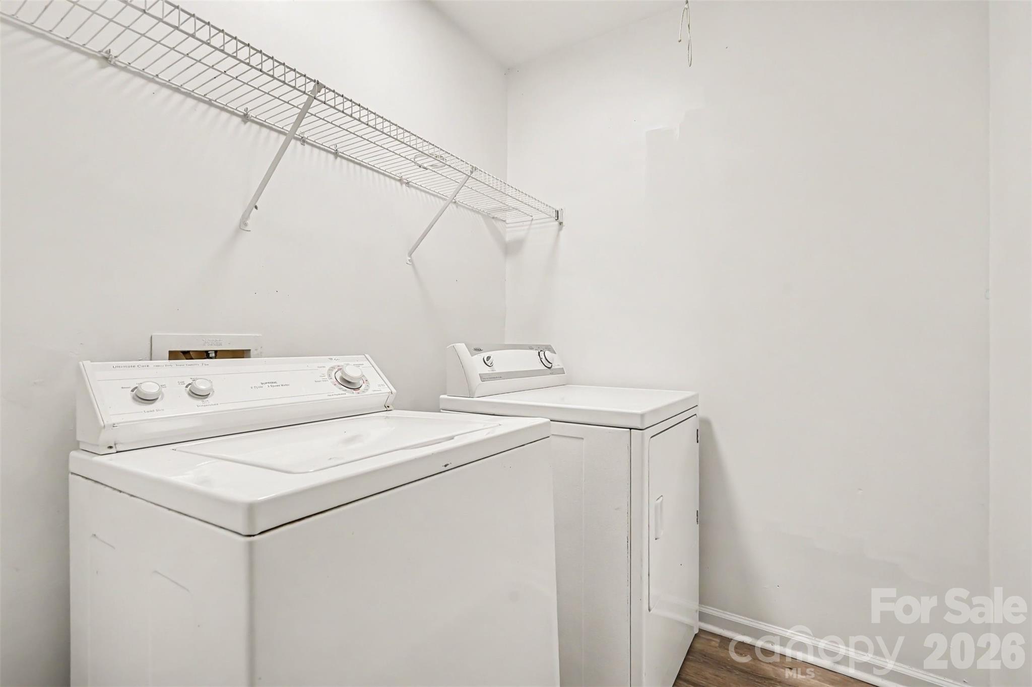 7731 Beaker Court — Charlotte