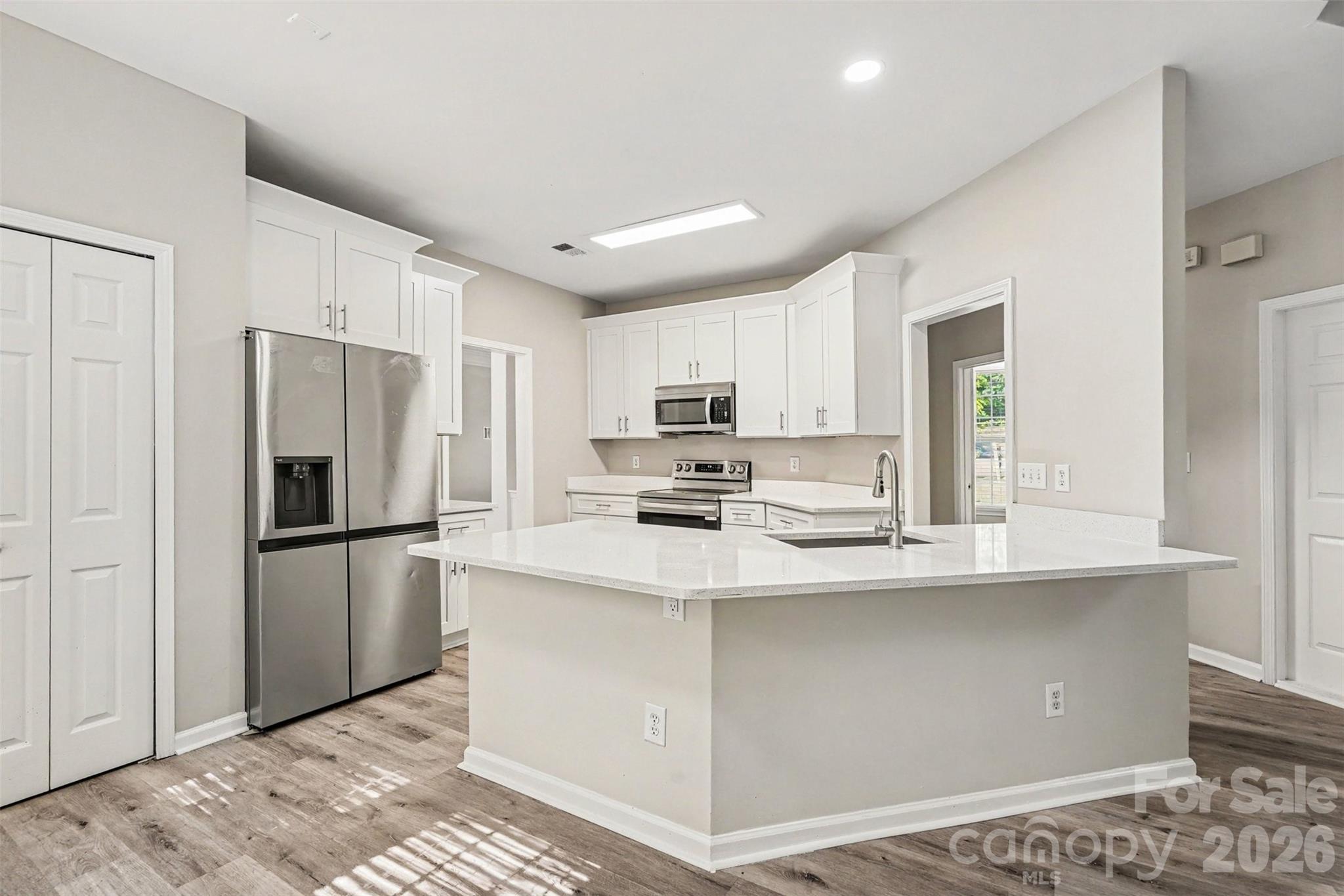 7731 Beaker Court — Charlotte