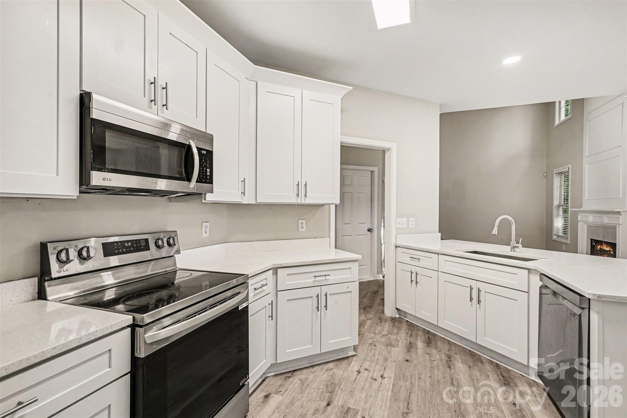 7731 Beaker Court — Charlotte