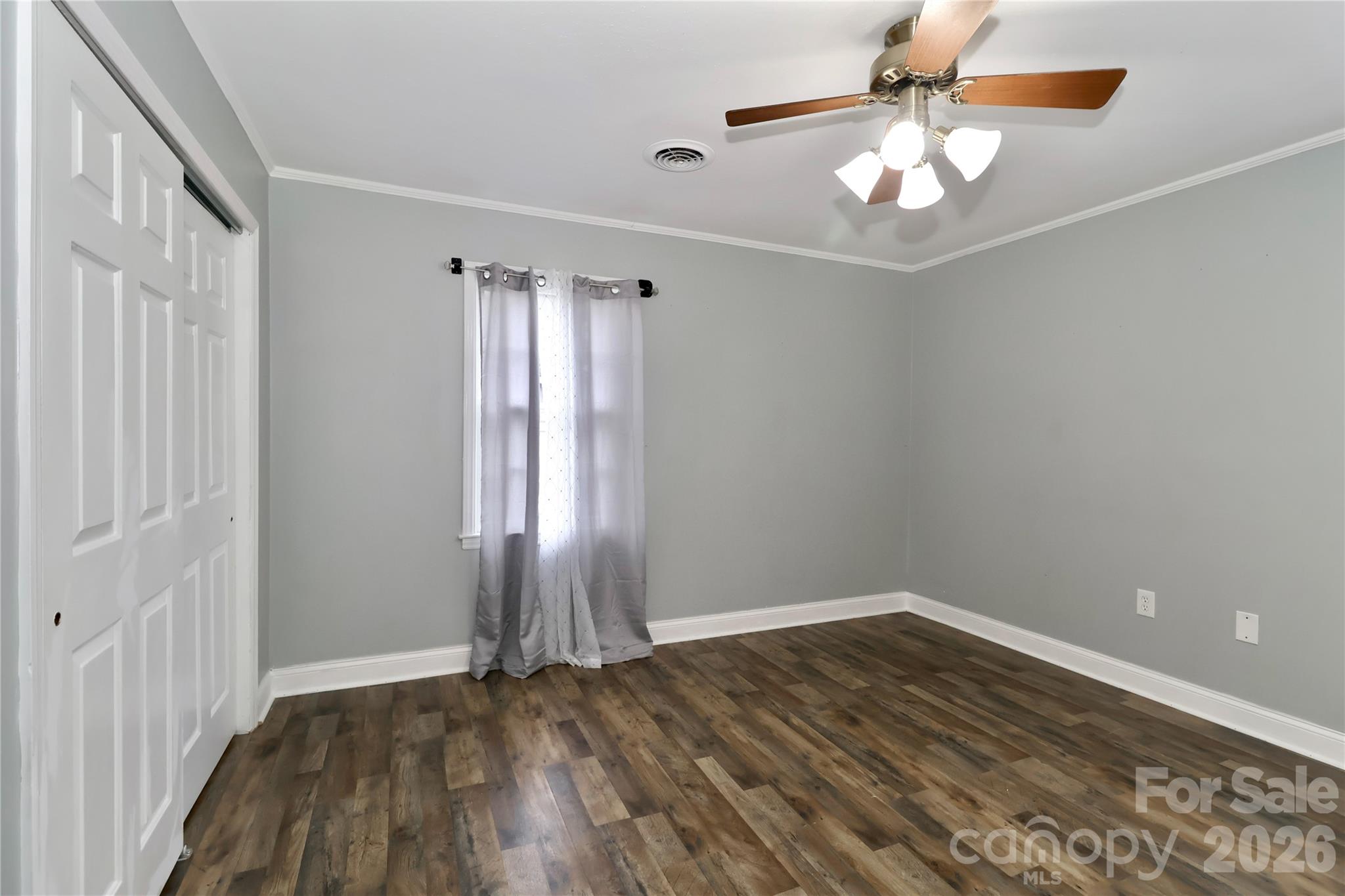 535 N Carolina Avenue — Statesville