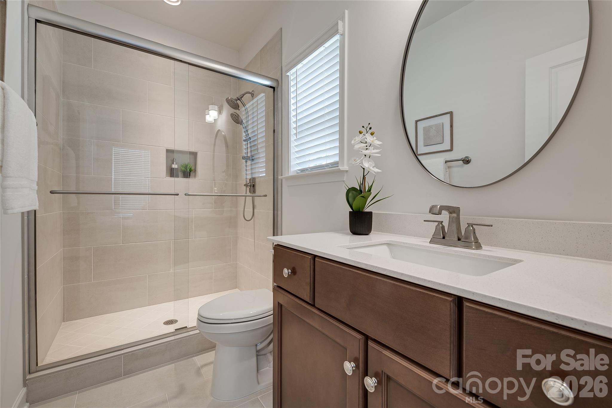 2566 NW Red Hill Street — Concord