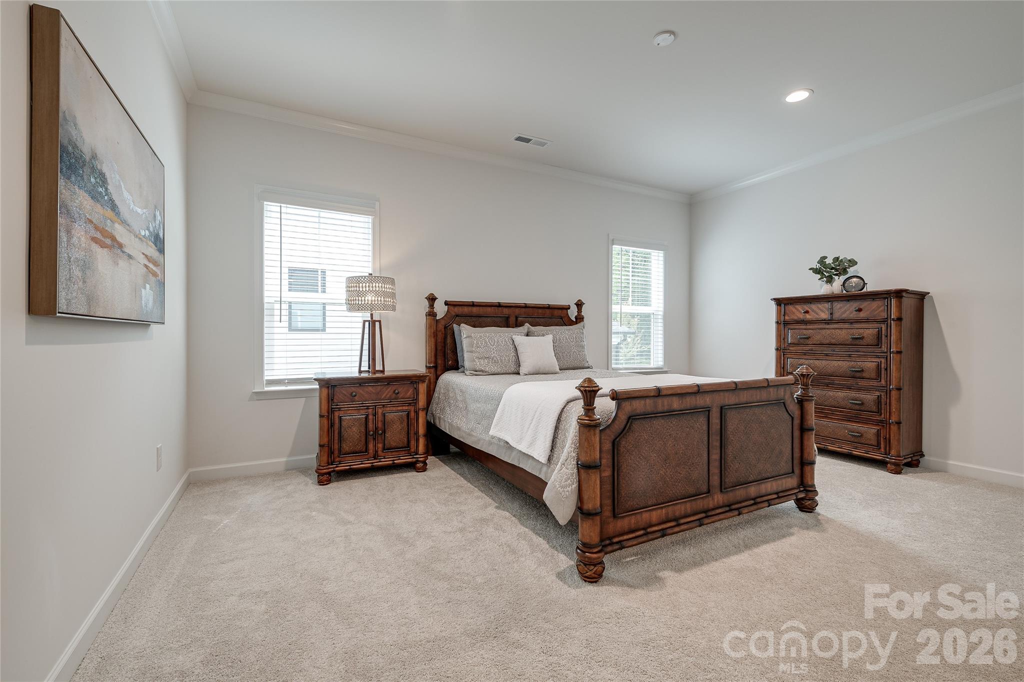 2566 NW Red Hill Street — Concord
